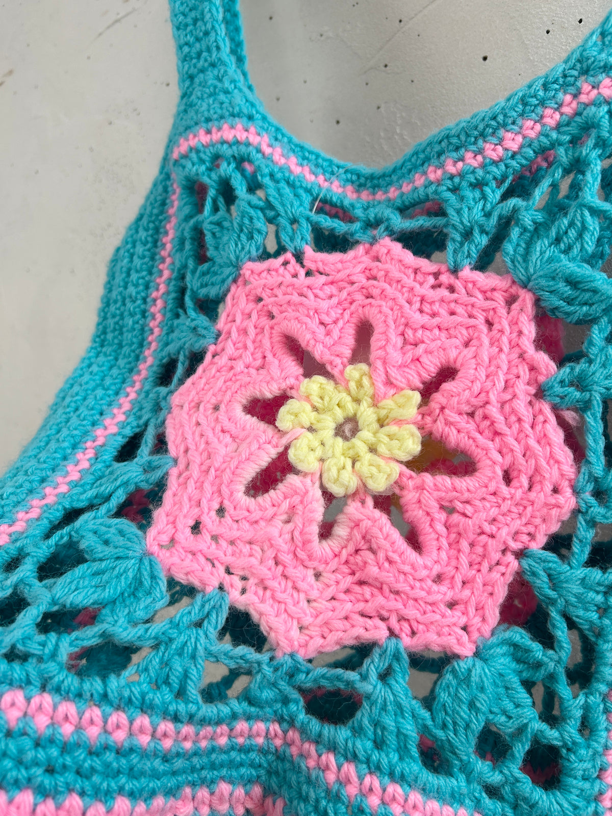 Vintage Granny Square Vest [I33769]