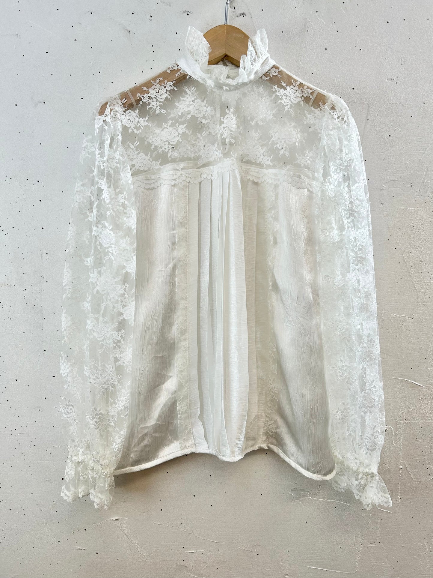 Vintage White Lace Blouse [G30776]