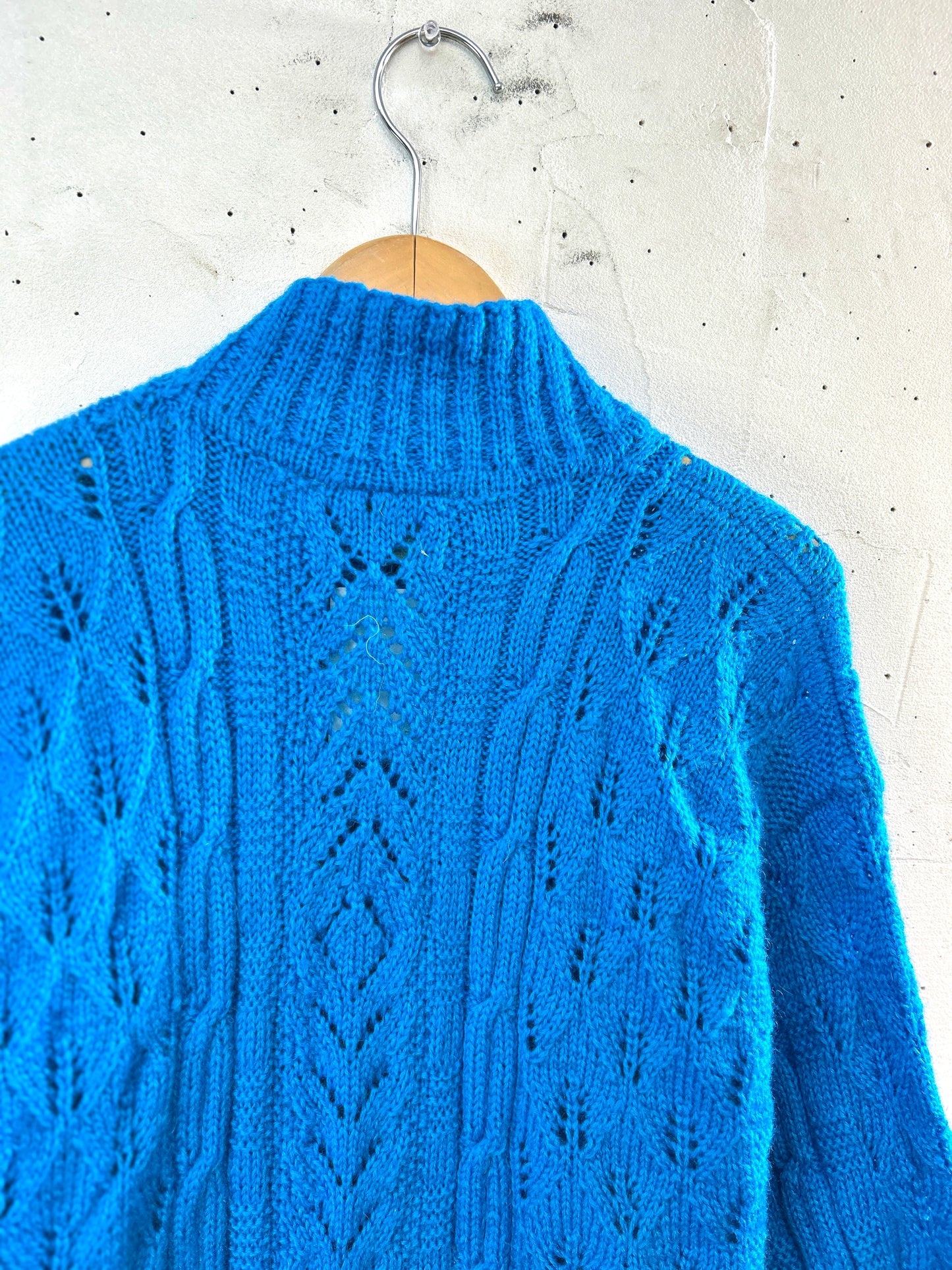 Vintage Hand Knit Sweater [J30566]