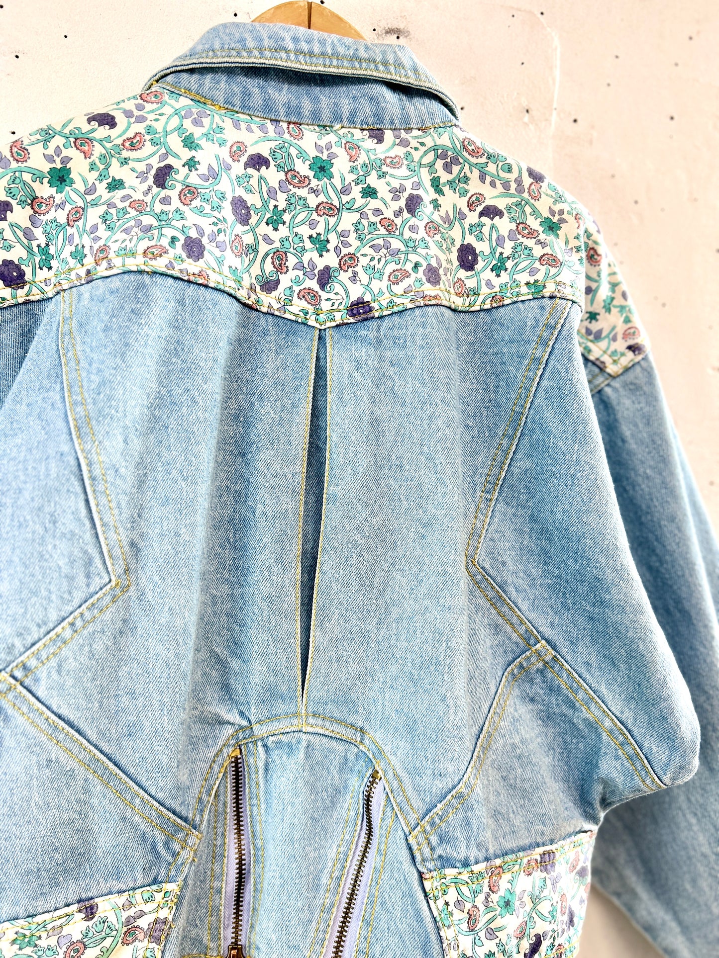 Vintage Denim Jacket [B31569]