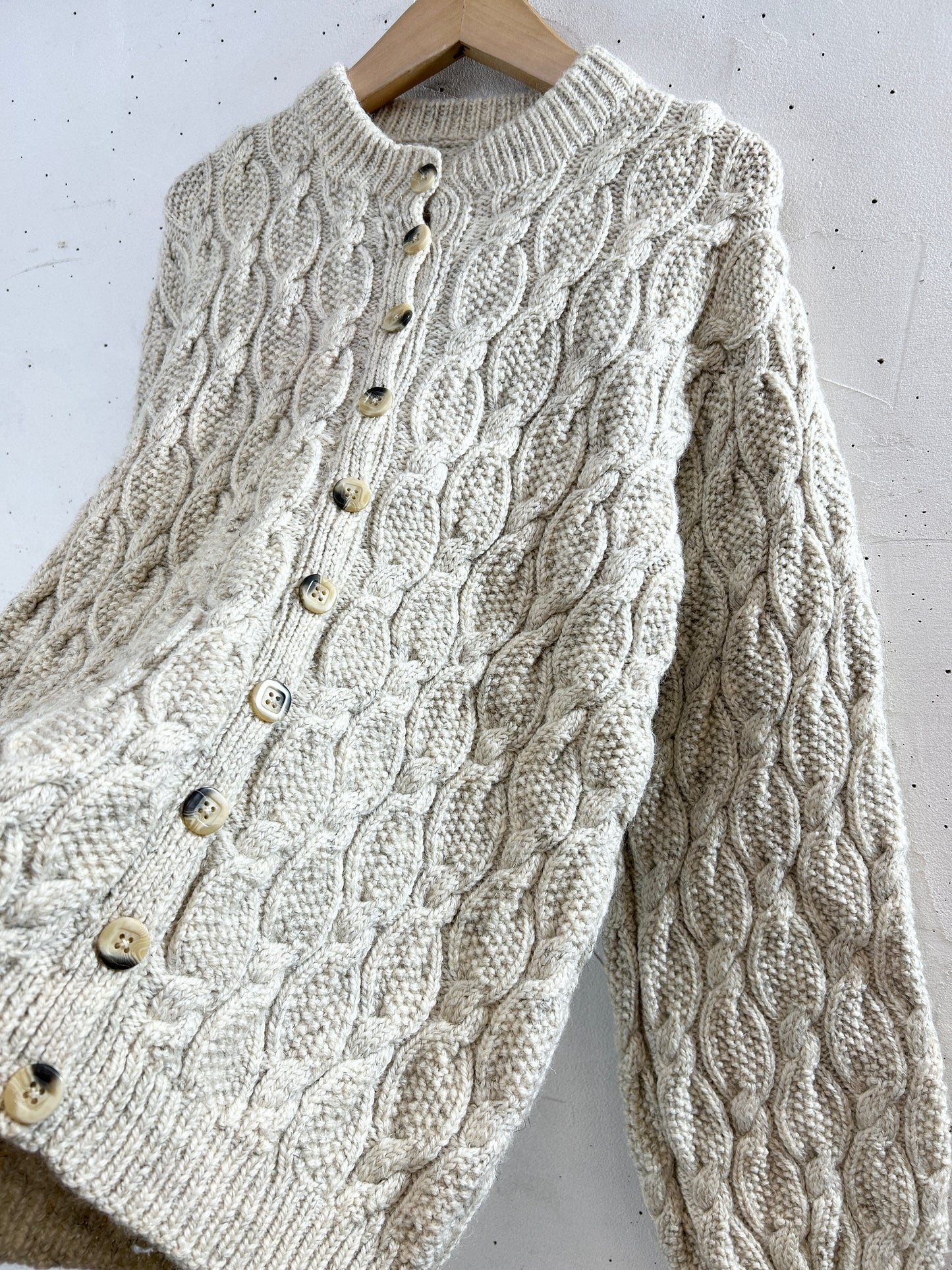 Vintage Knit Cardigan [J30571]