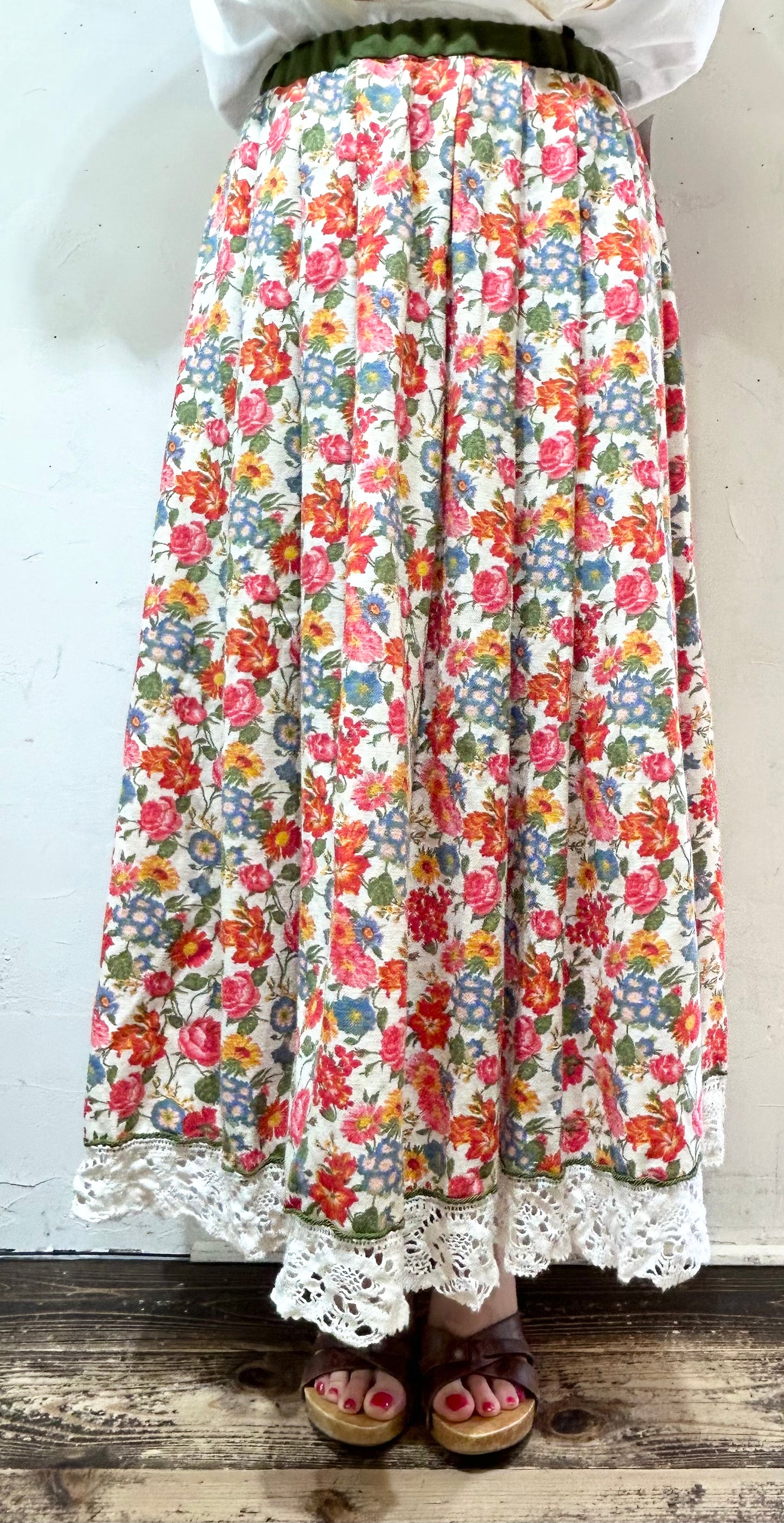 Vintage Skirt [G24648]