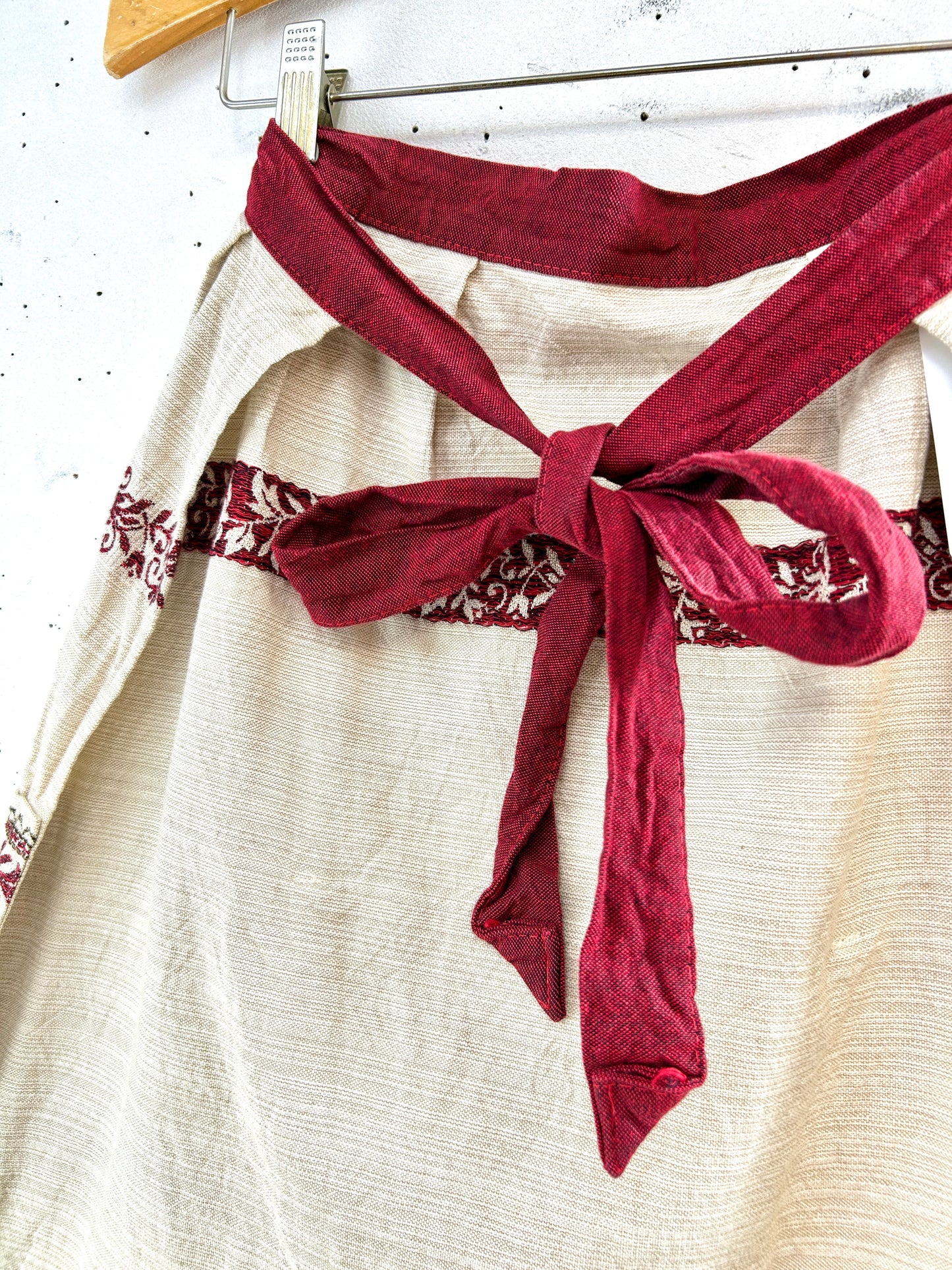 Vintage Tyrol Apron [G33023]