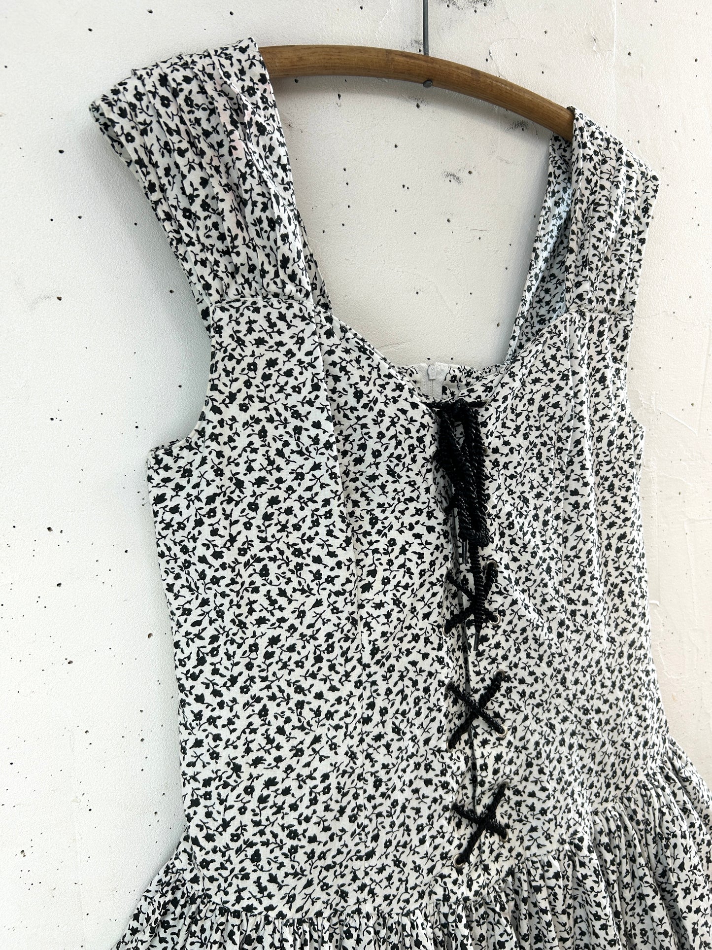 Vintage Dress [F32758]