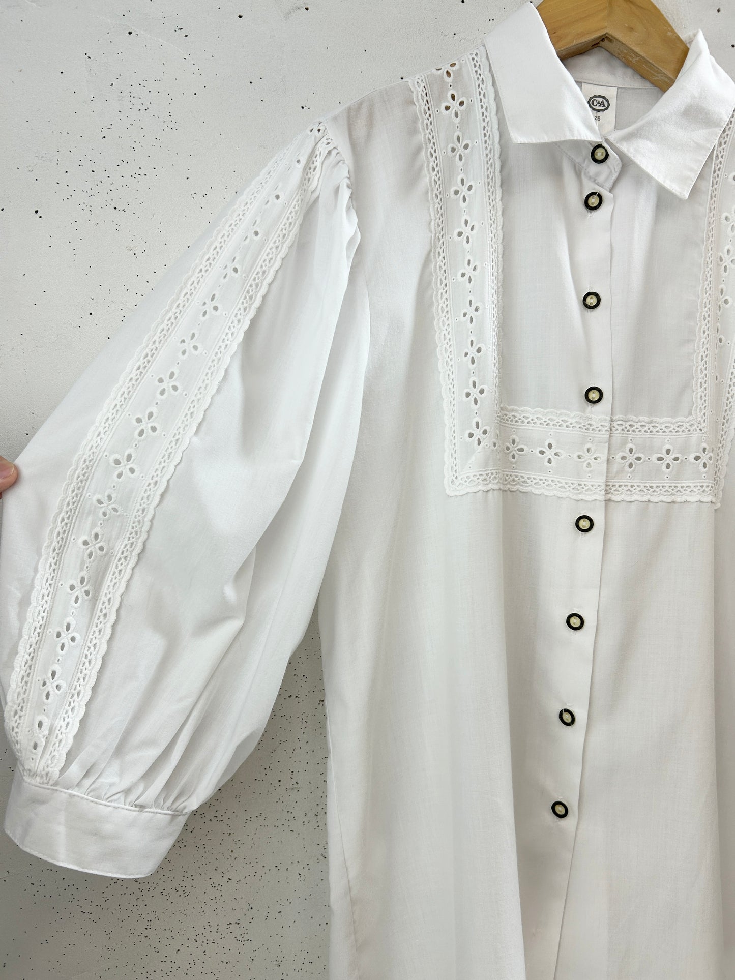 Vintage Tyrol Blouse [G32988]