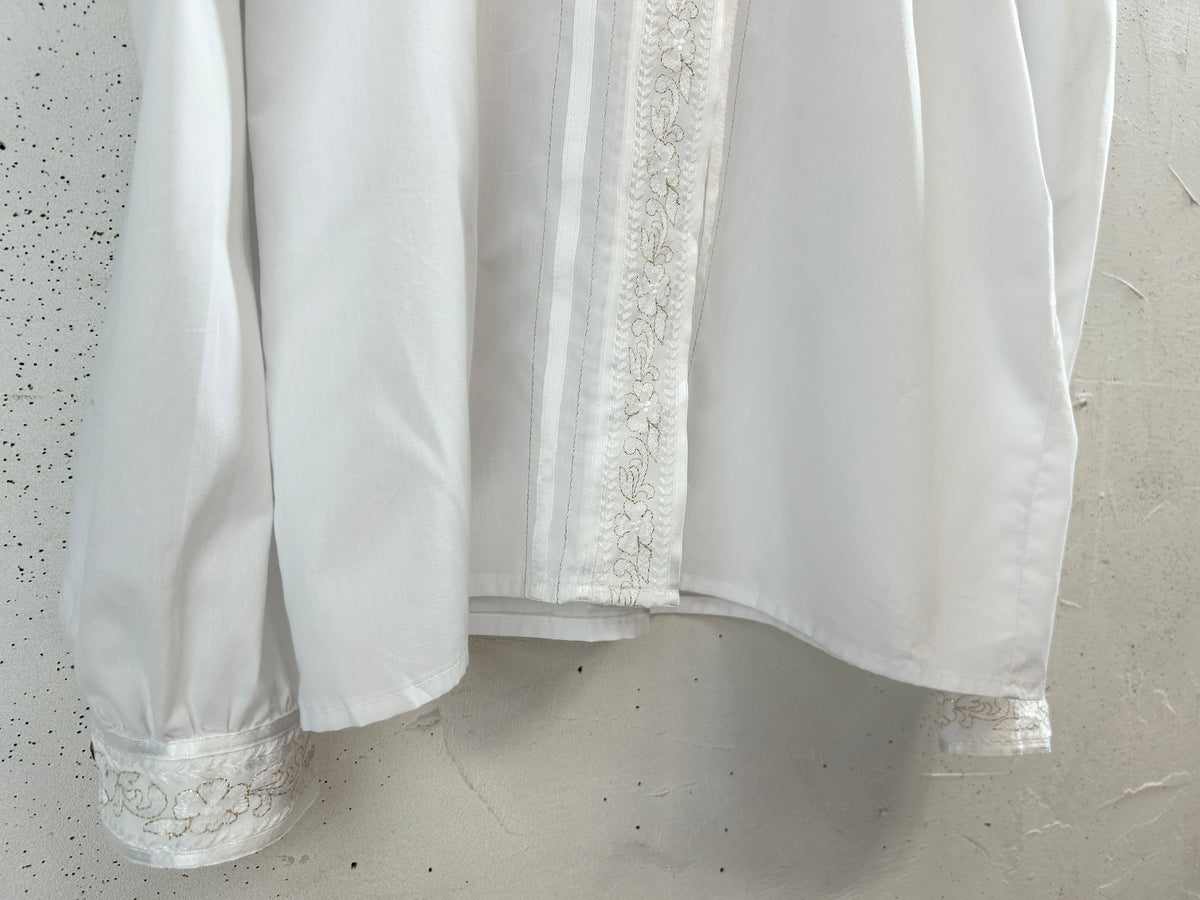 Vintage White Blouse [J34071]