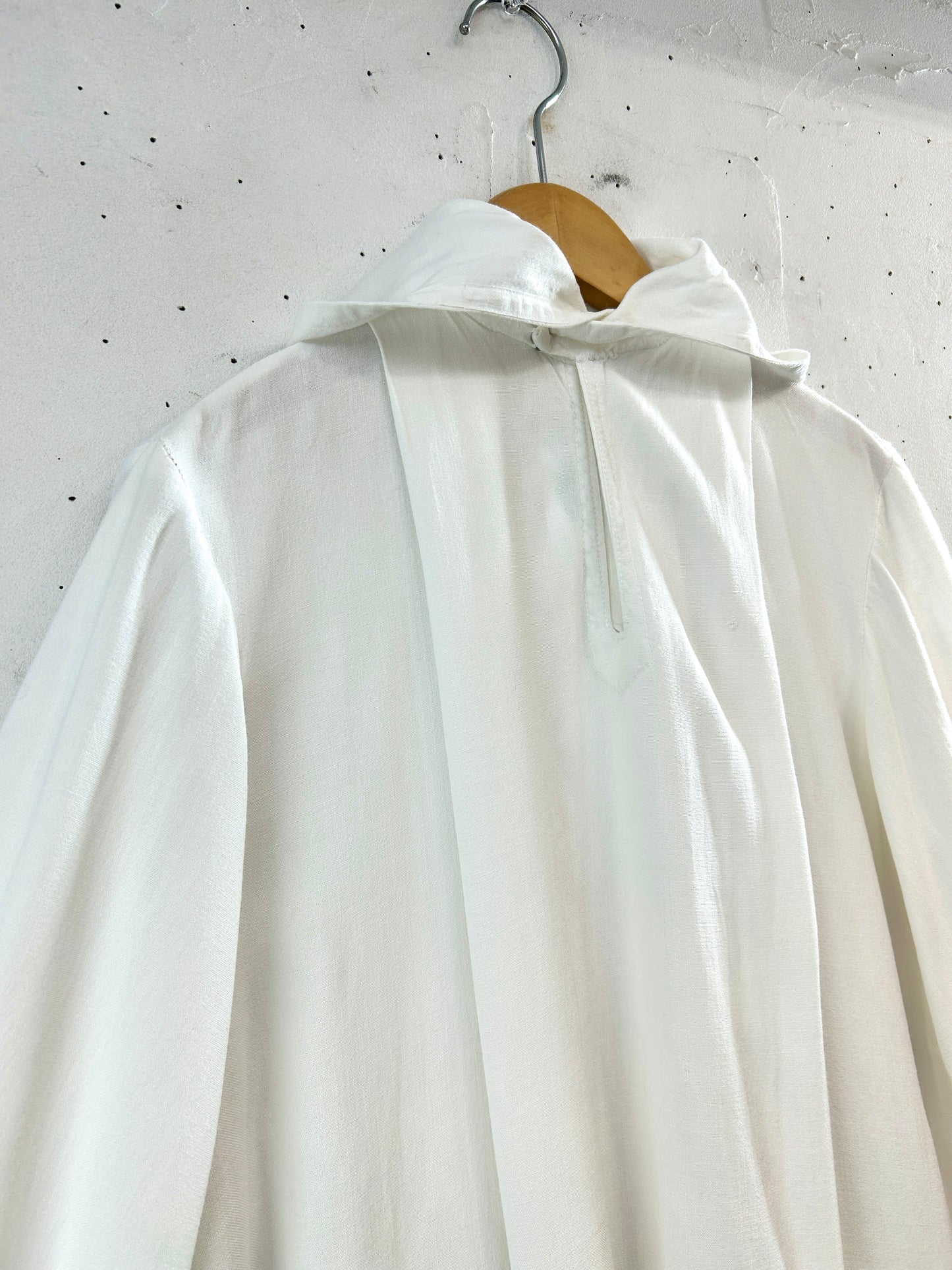 Vintage Gown [E32339]