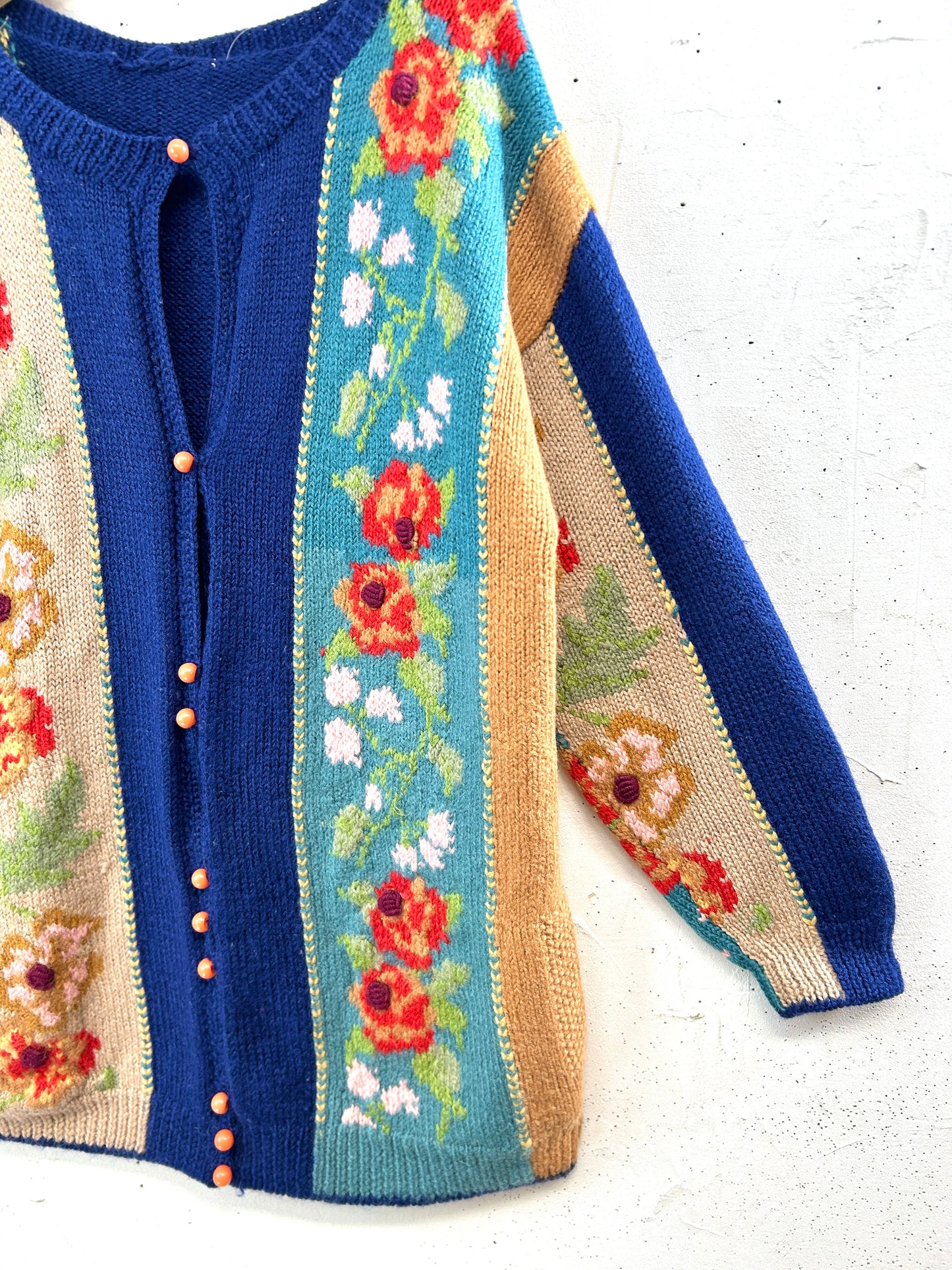 Vintage Hand Knit Cardigan [L31159]