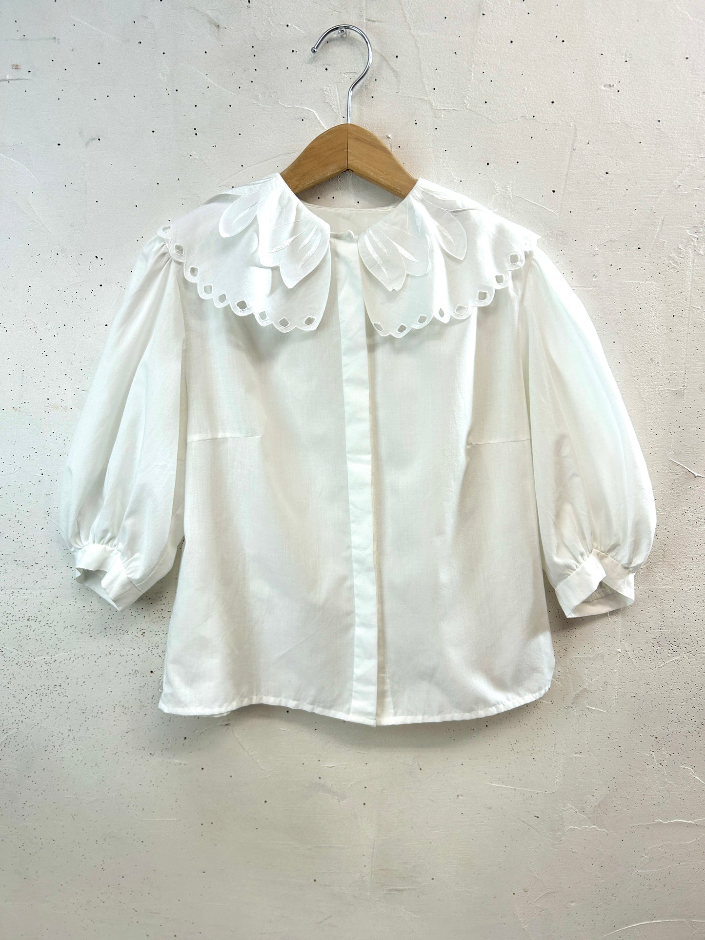 Vintage White Blouse [C31828]