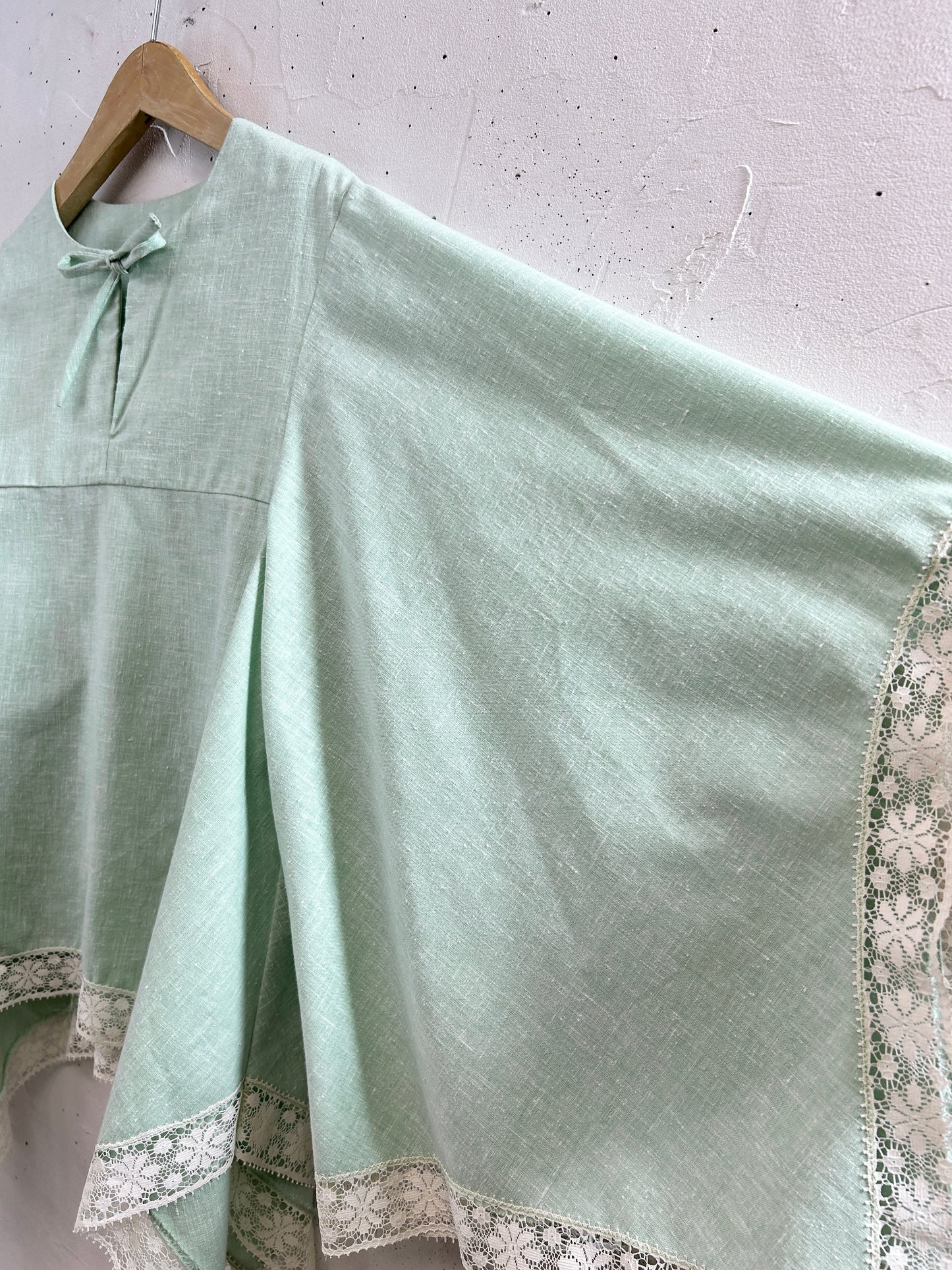 Vintage Tops [F32813]