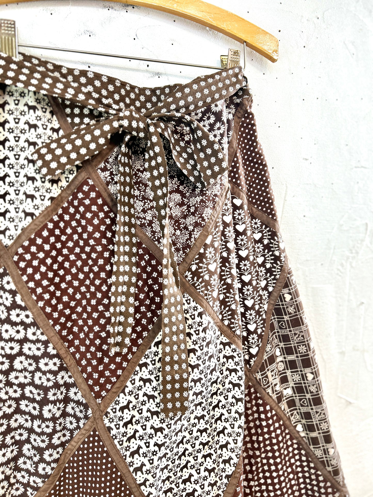 ’70s Vintage Wrap Skirt [A31226]