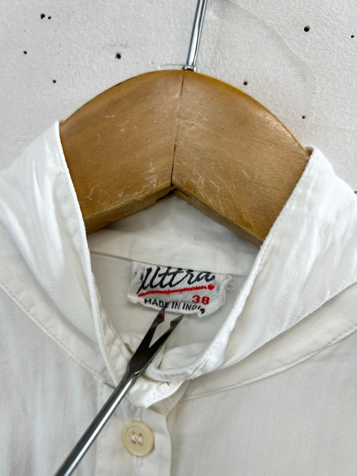 Vintage White Shirt [E32292]