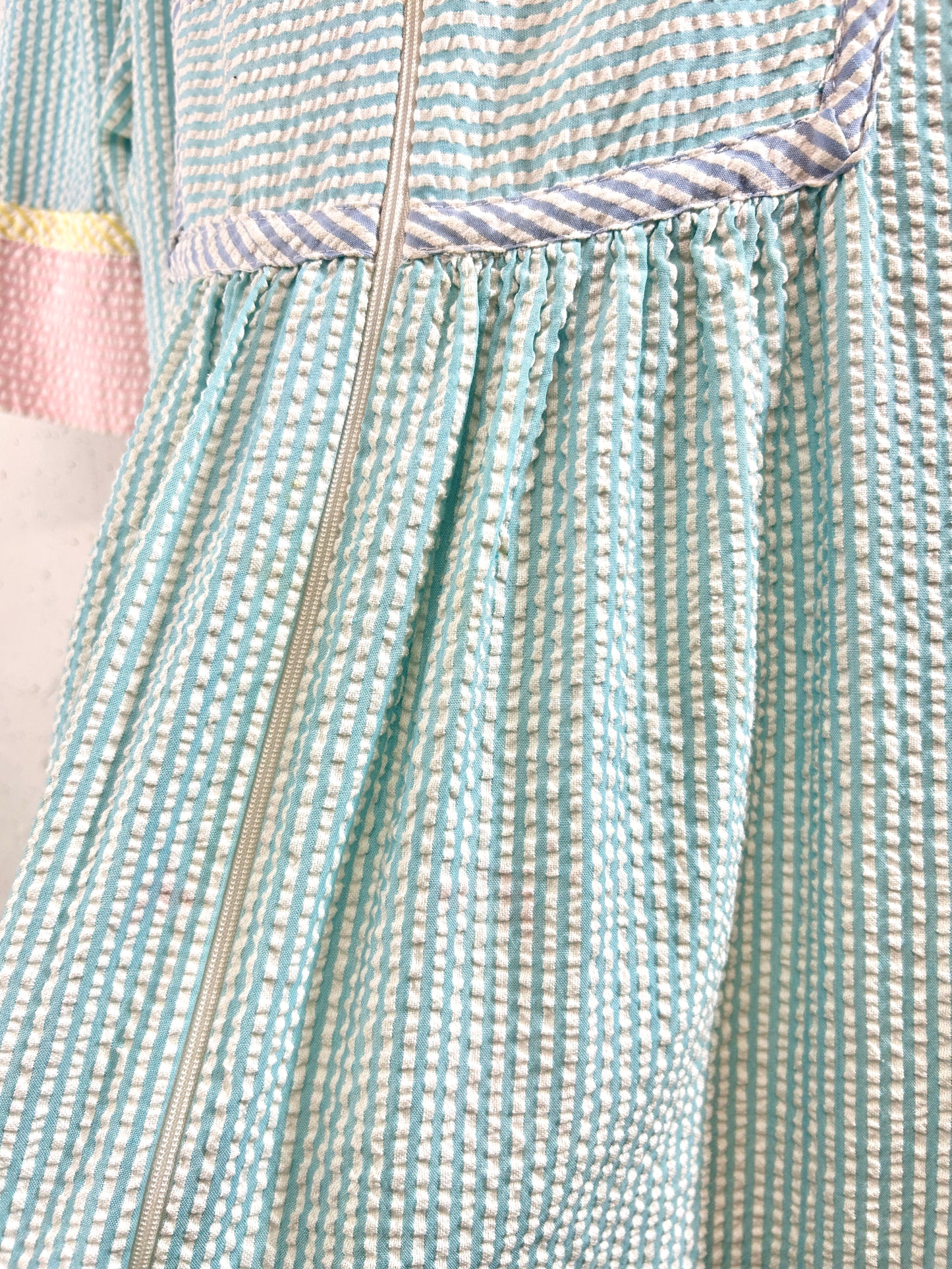 '70s Vintage Dress [E32393]