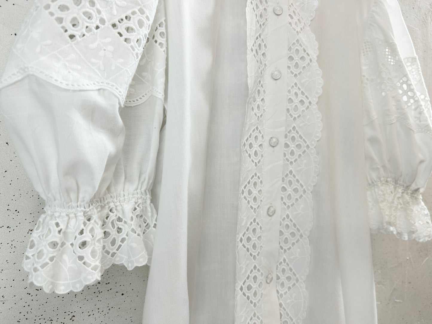 Vintage Tyrol Blouse [F32614]