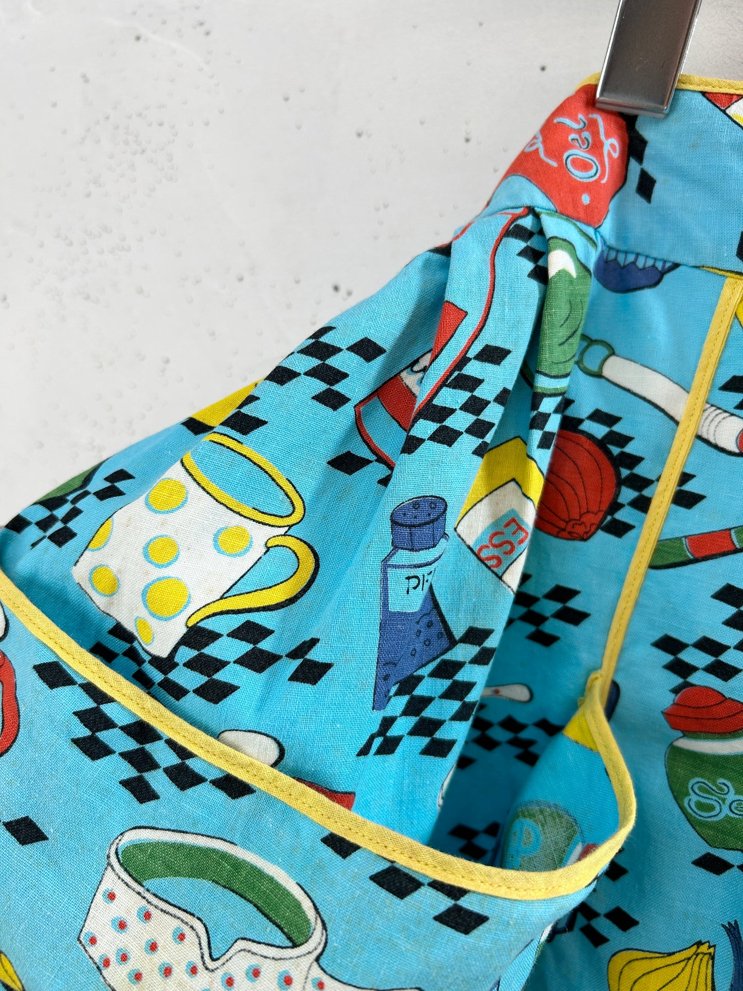 Vintage Apron [H33348]