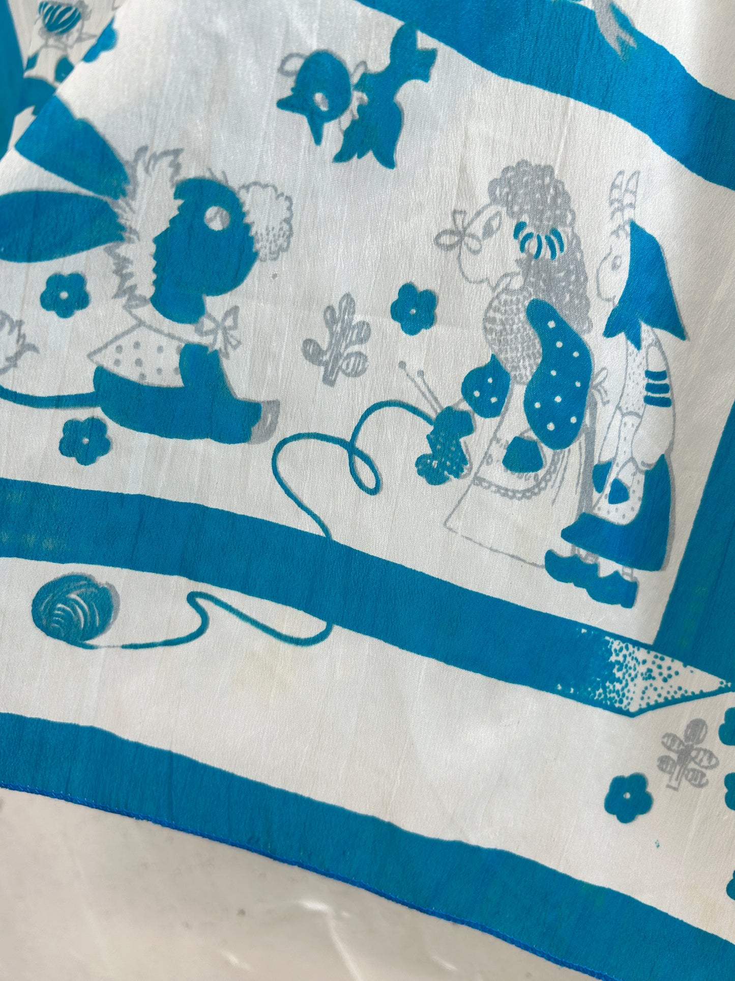 Vintage Scarf [G33294]