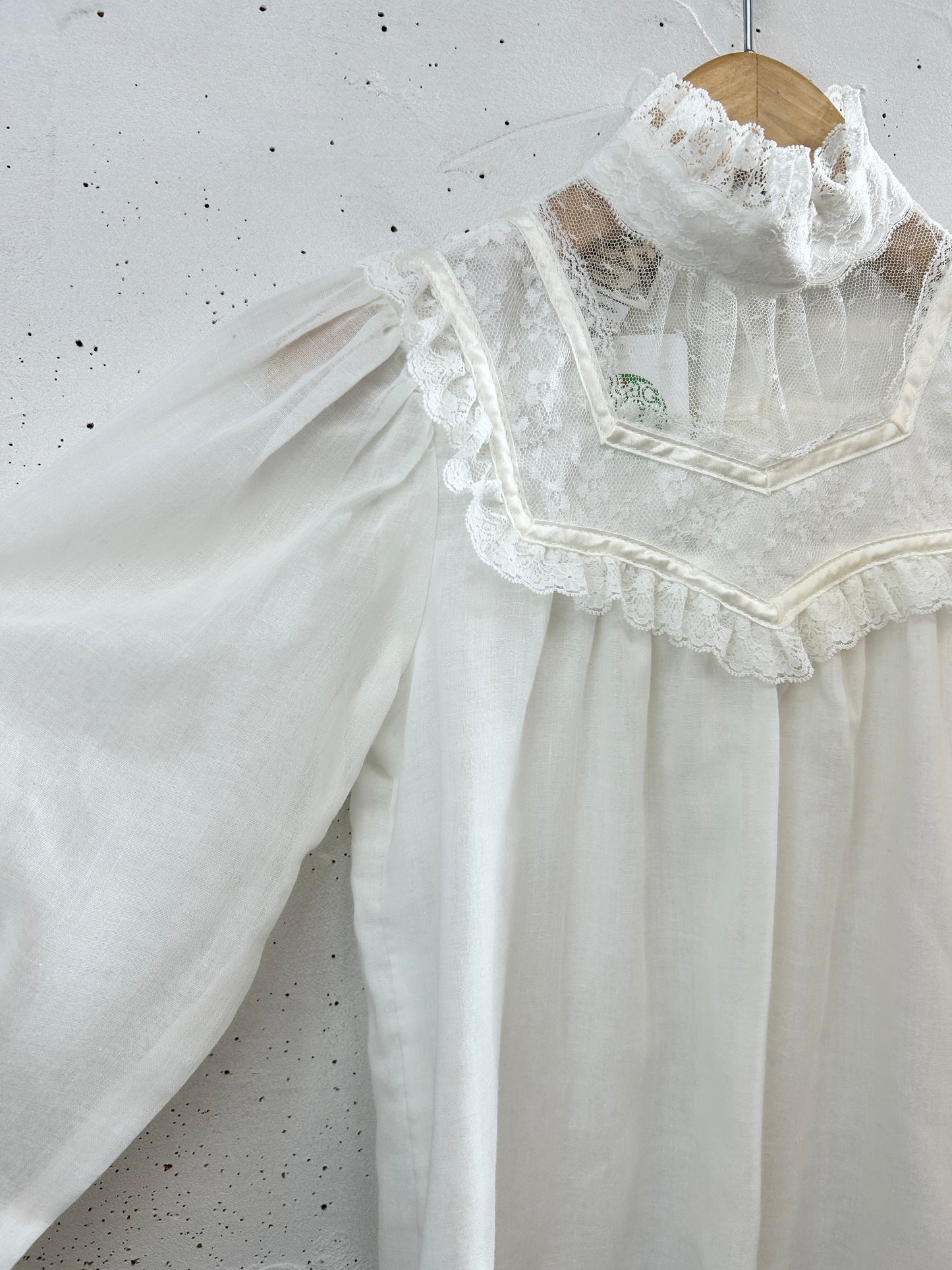Vintage White Blouse 〜GUNNE SAX Kids〜 [G33265]