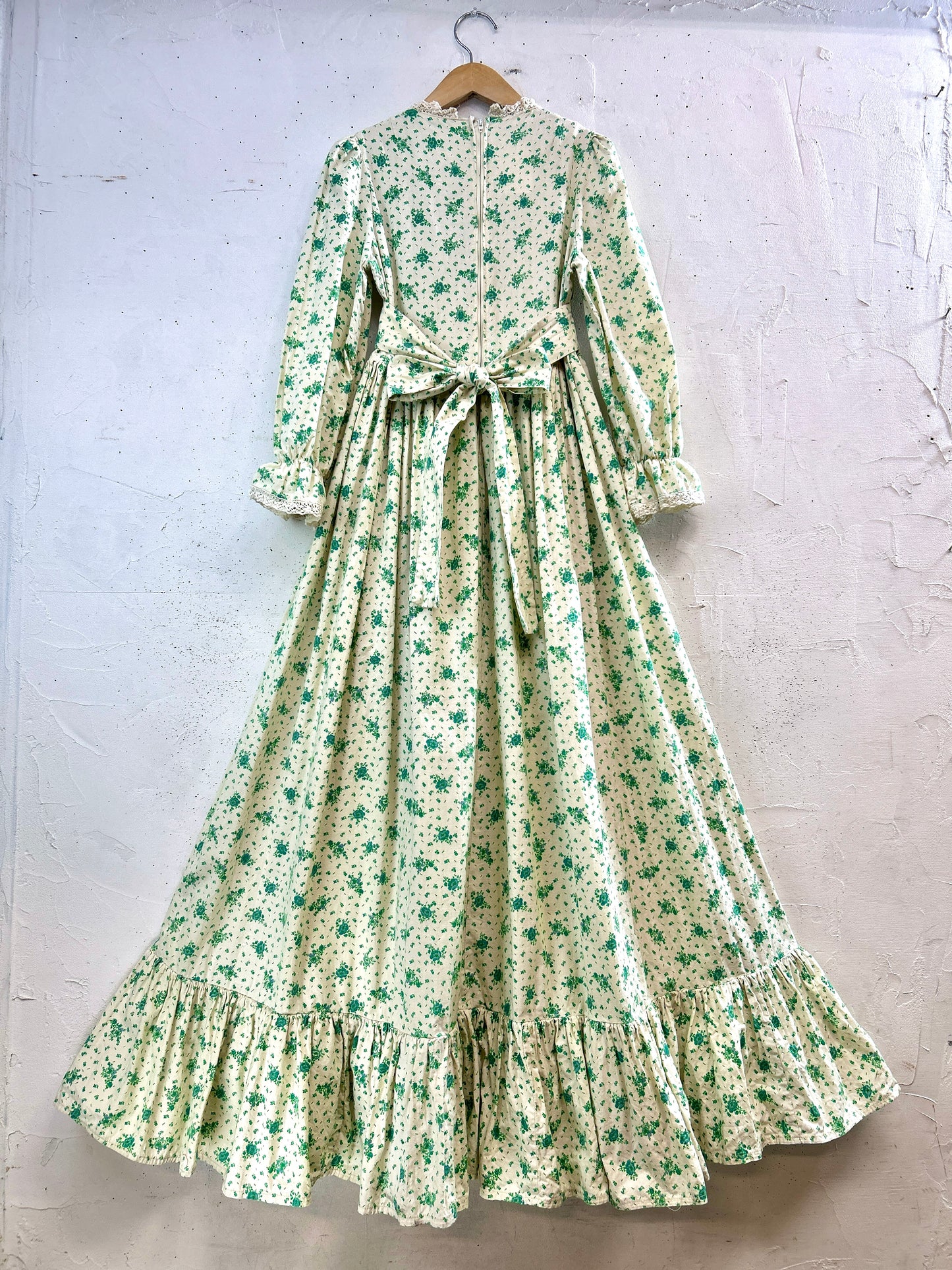 '70s Vintage Dress  [C31792]