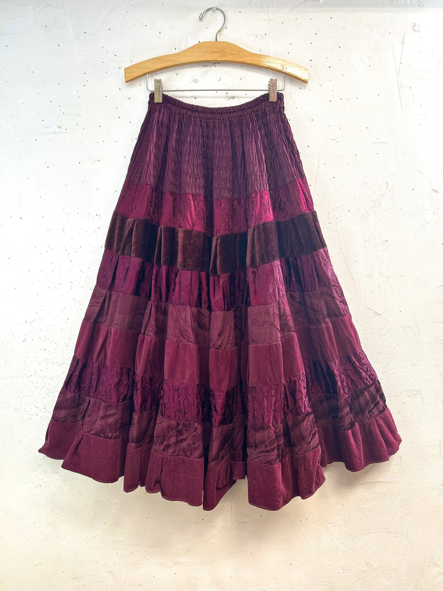 Vintage Tired Skirt Made in Poland [A31251]