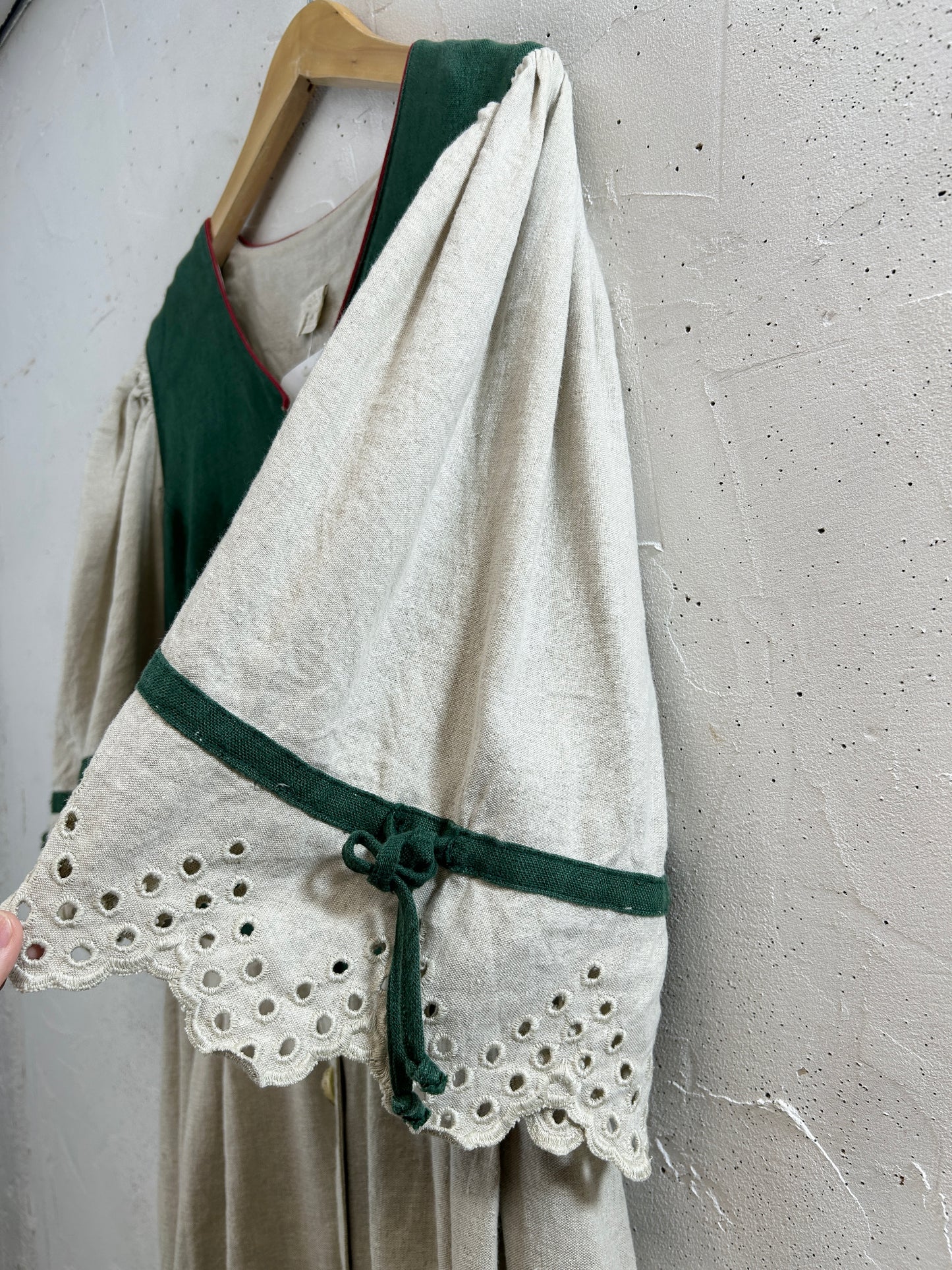 Vintage Tyrol Dress [G33260]