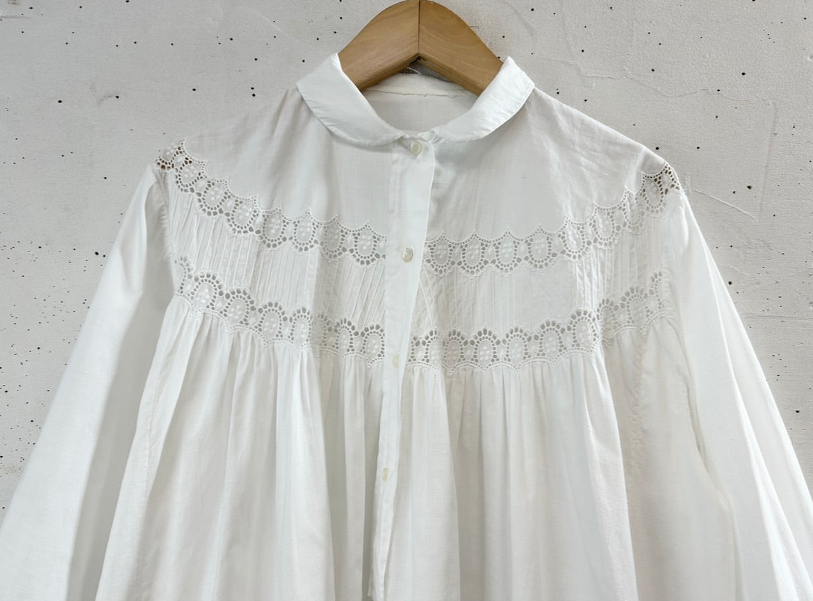Vintage White Blouse [E32316]