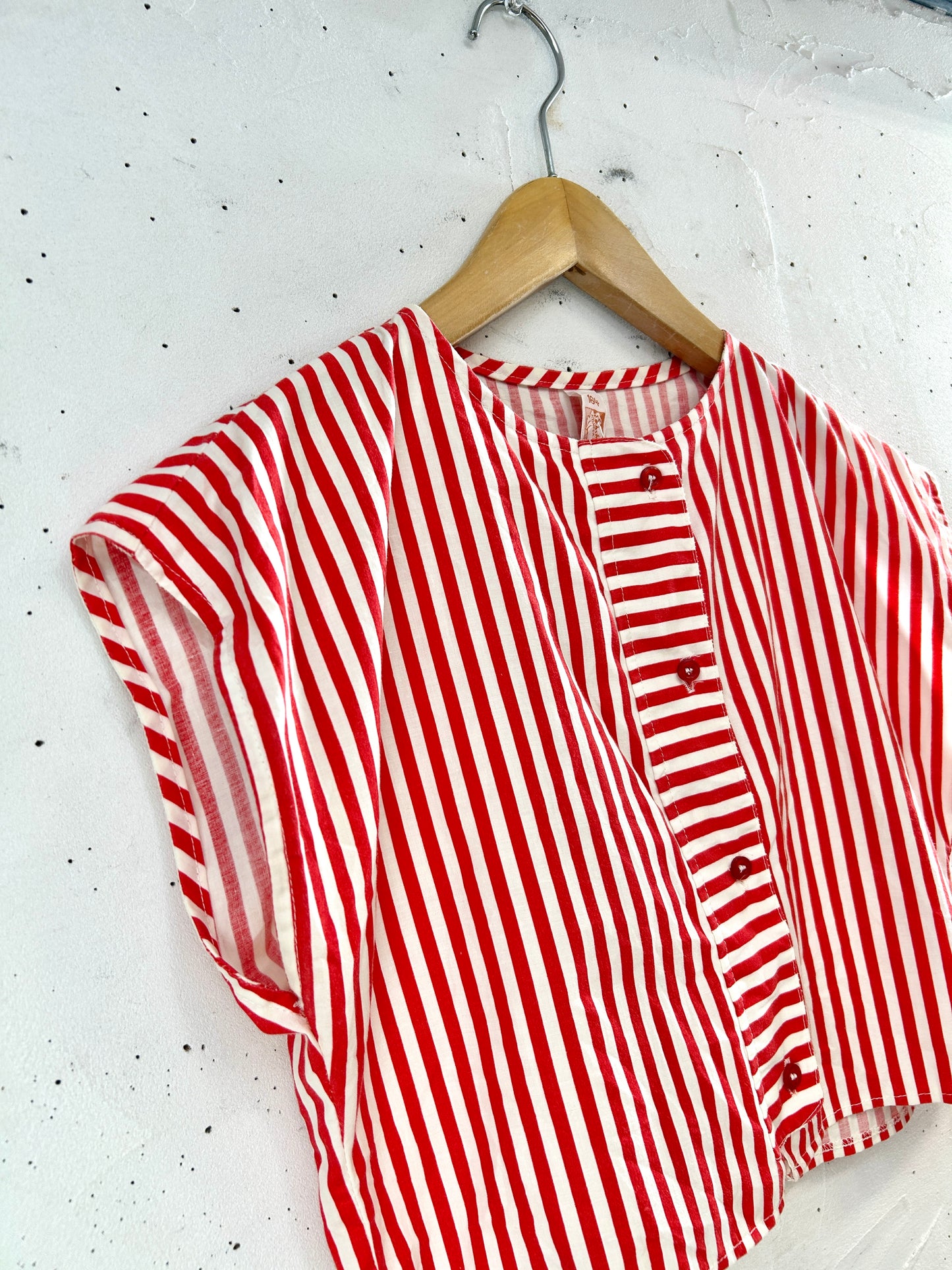Vintage Tops [F32757]