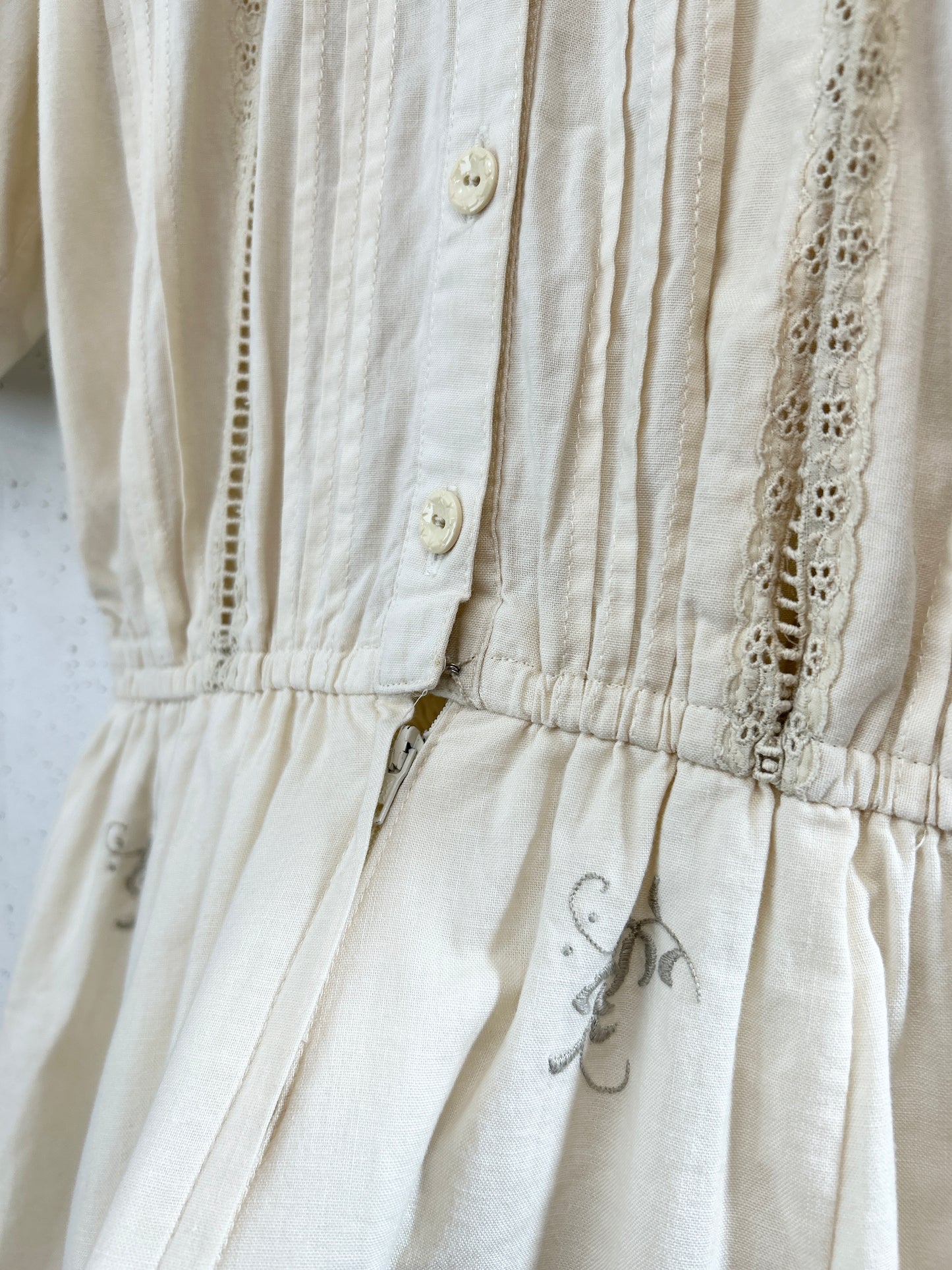 Vintage Dress [I33682]