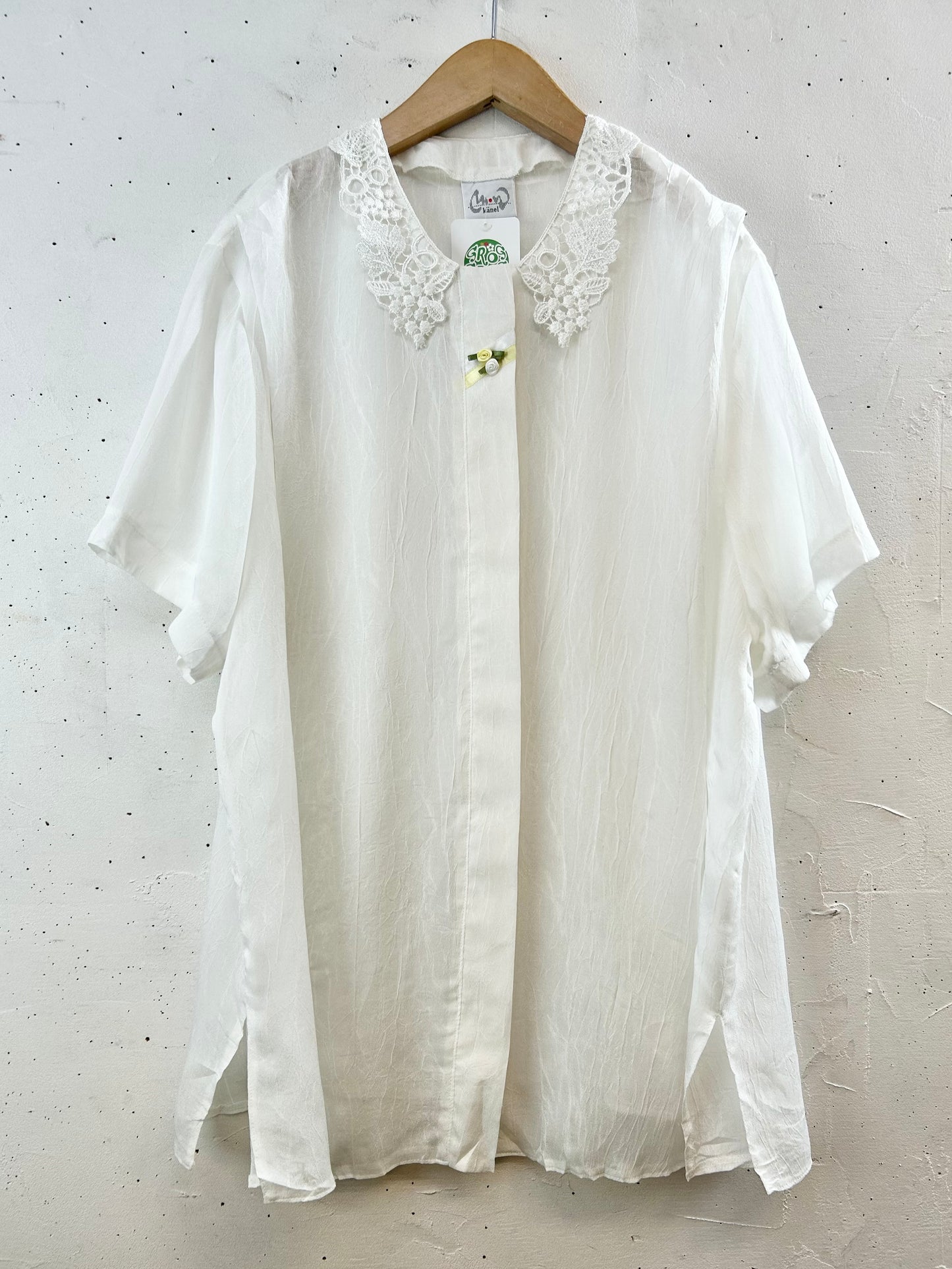 Vintage White Blouse [G30769]