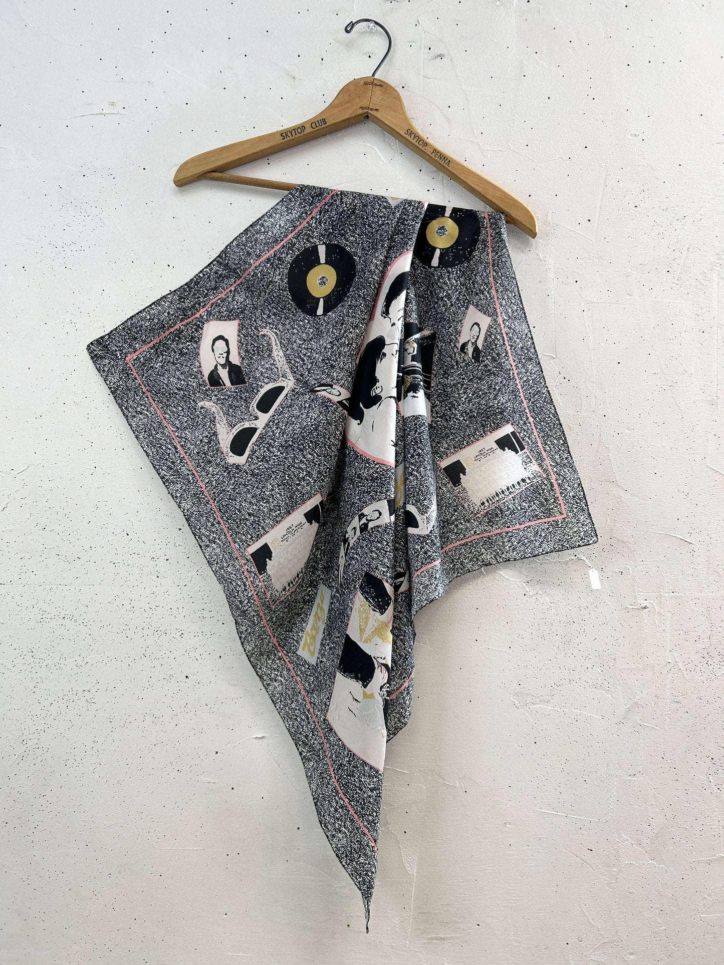 Vintage Scarf [G33295]
