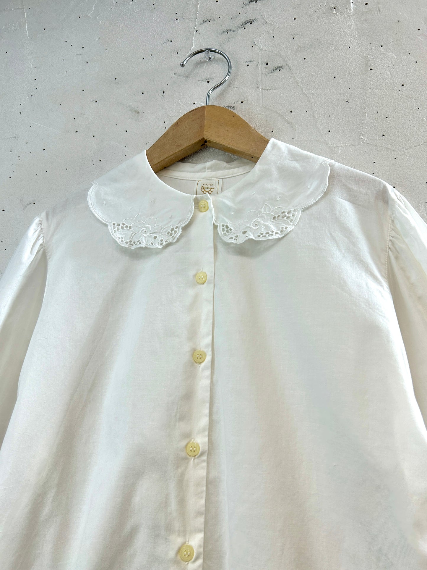 Vintage White Blouse [G33105]