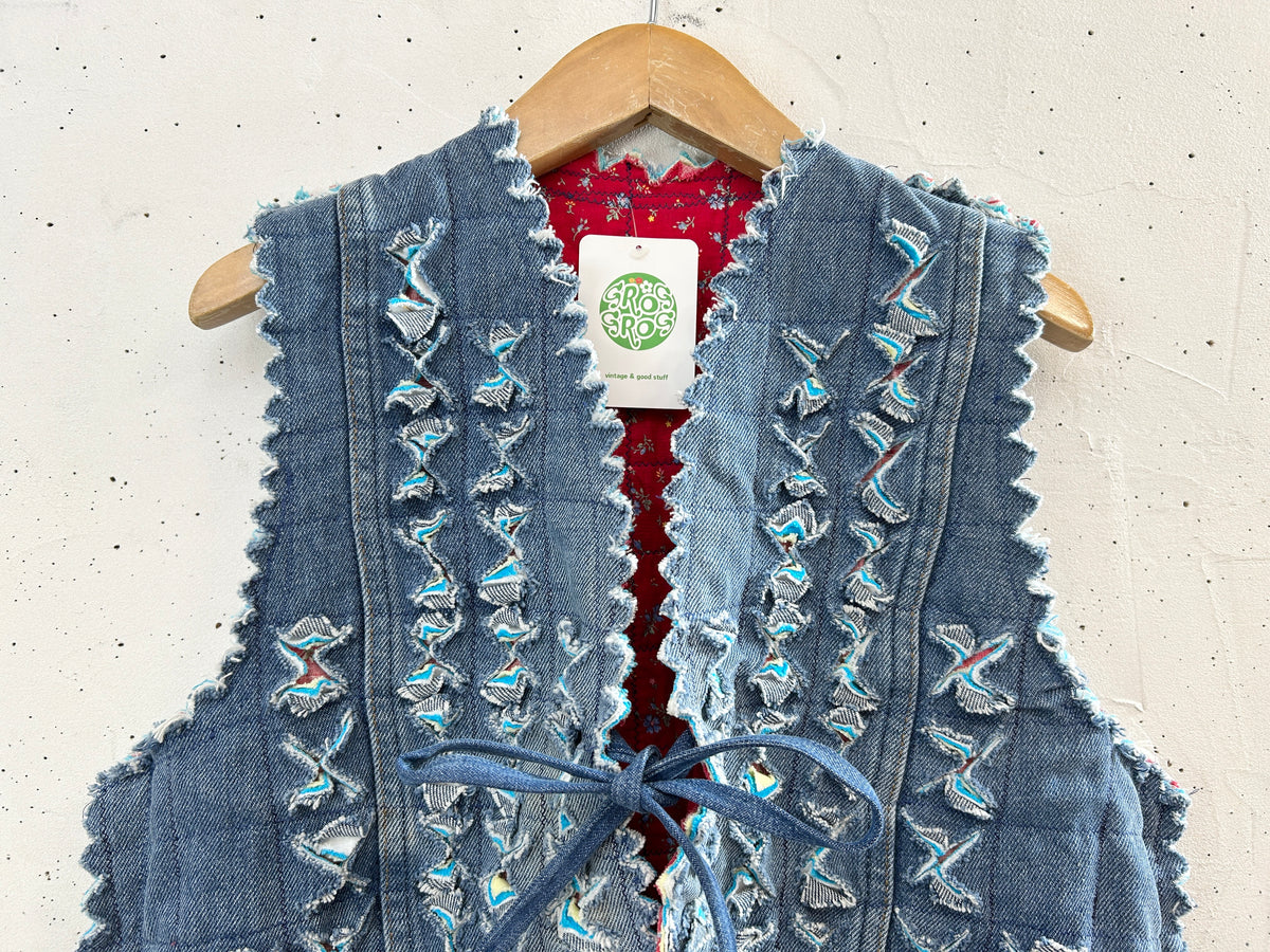 Vintage Slash Quilt Vest [I34039]