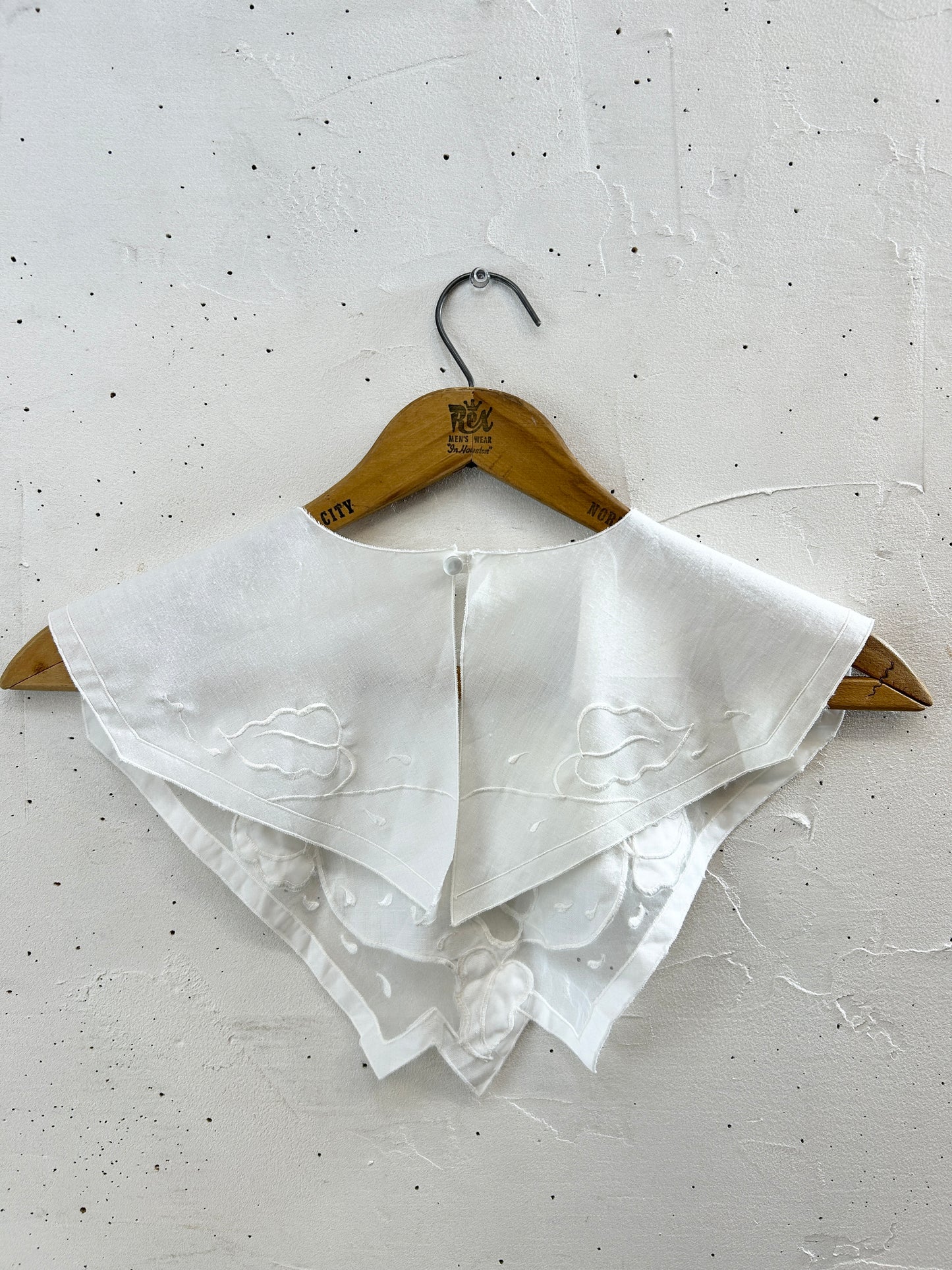 Vintage Lace Collar [J30458]