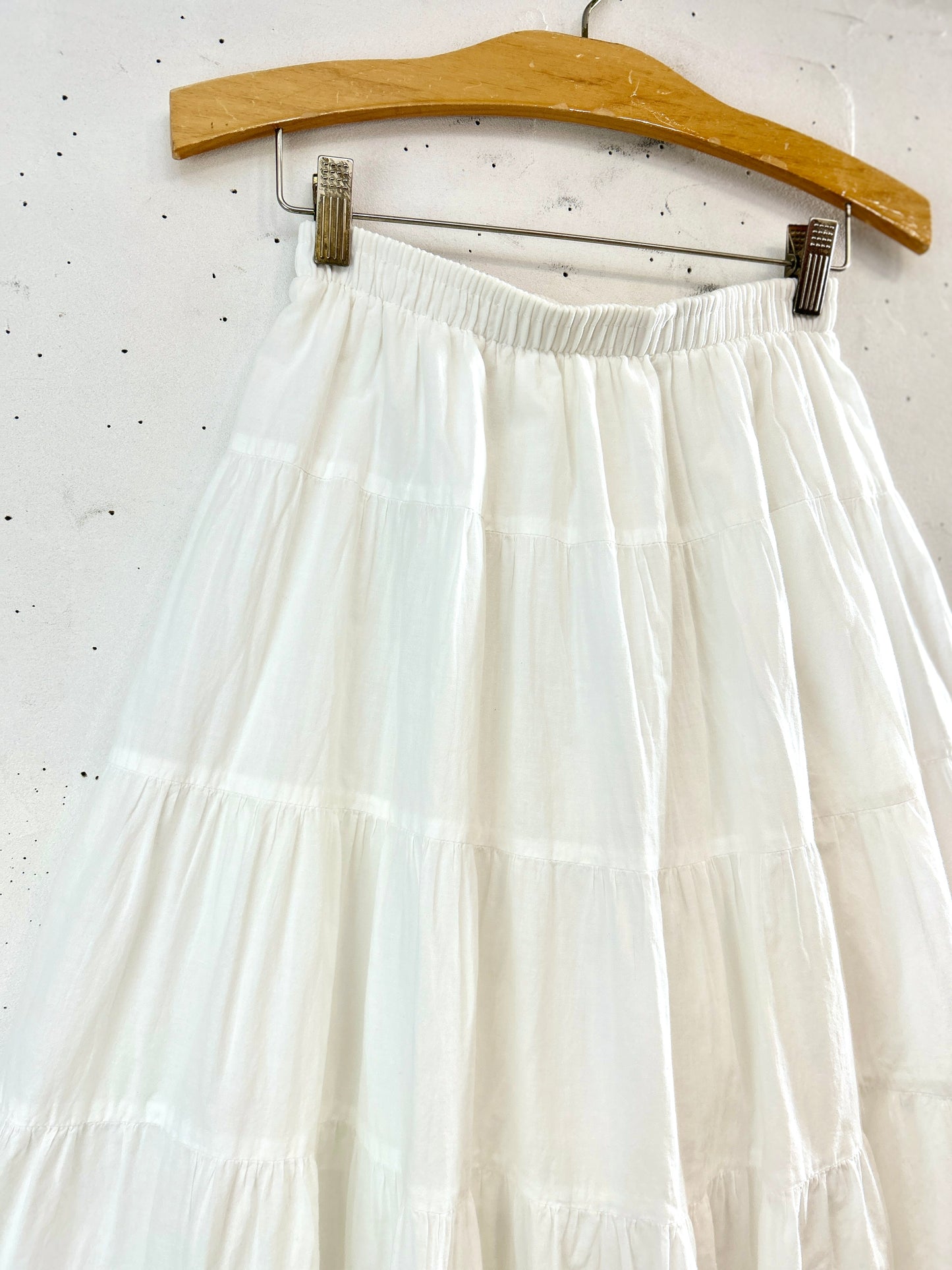 Vintage White Skirt [B31683]