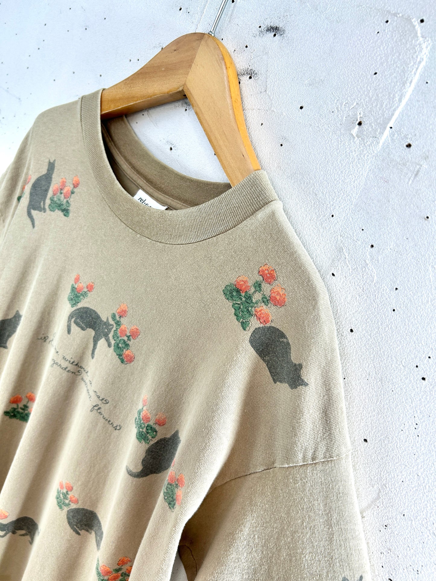 ’90s Vintage Full Print T-Shirt 〜rel.e.vant products〜 MADE IN USA [F32853]