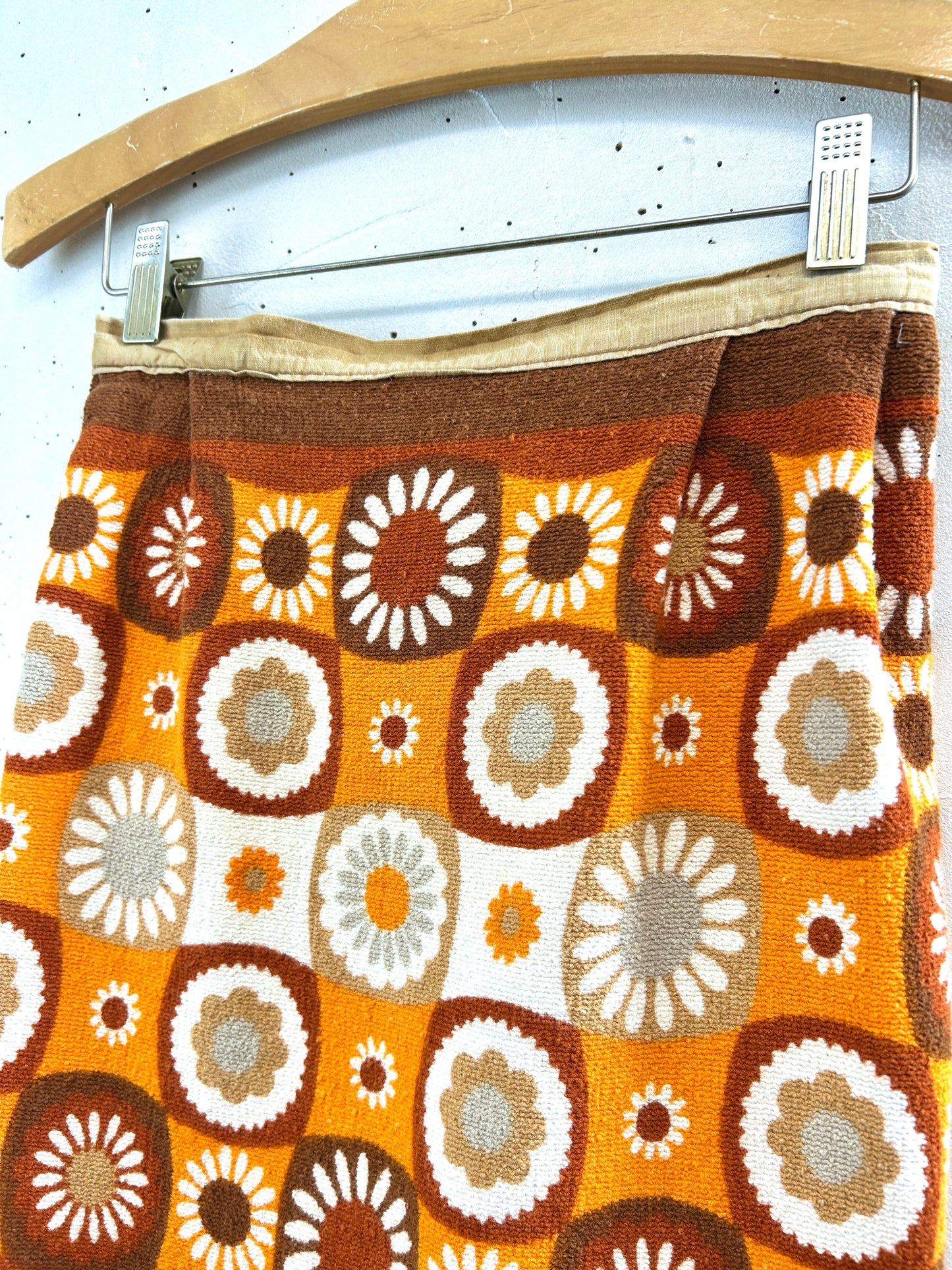 Vintage Apron [E32539]