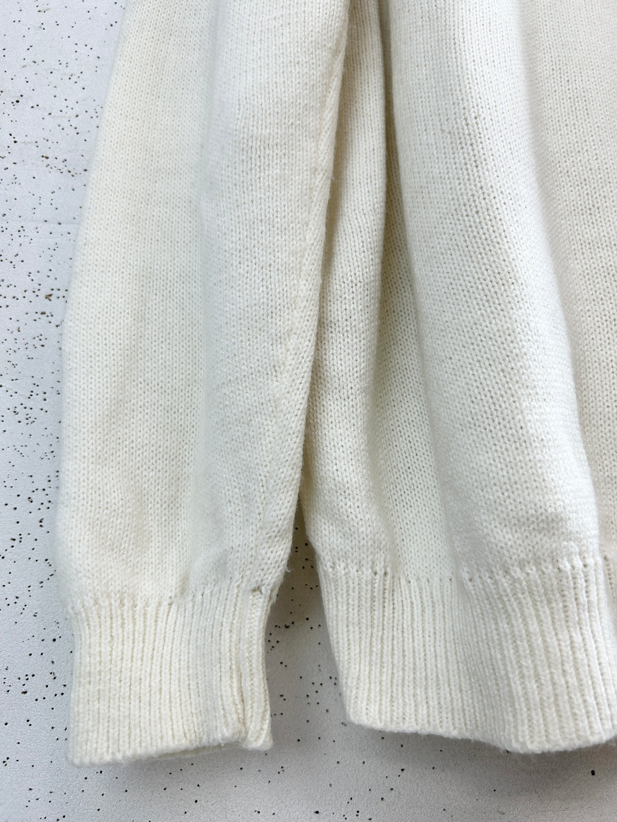 Vintage Knit Cardigan [I33880]