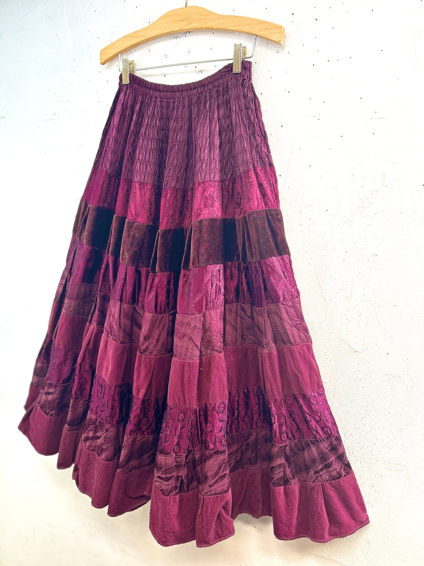 Vintage Tired Skirt Made in Poland [A31251]