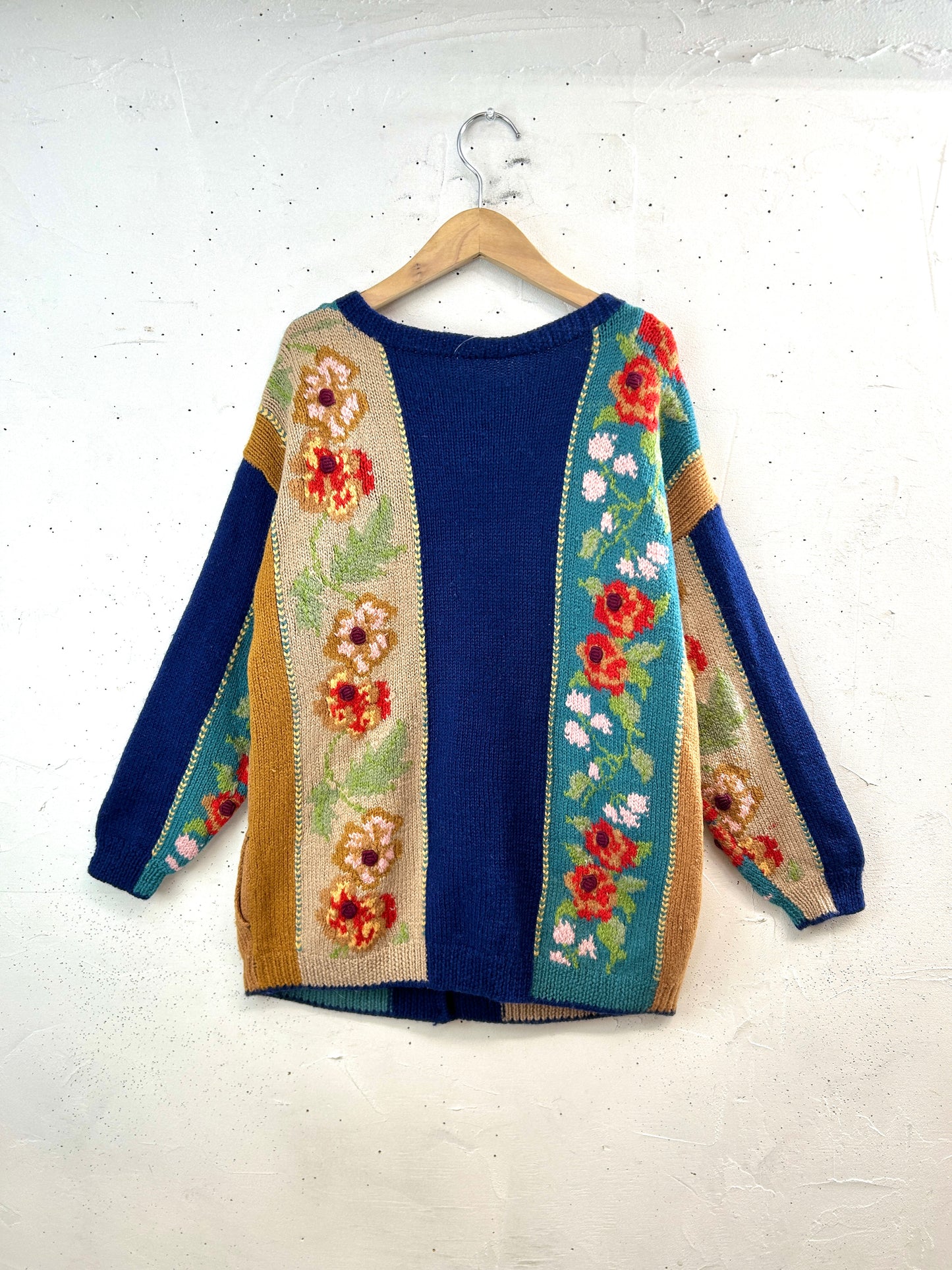 Vintage Hand Knit Cardigan [L31159]