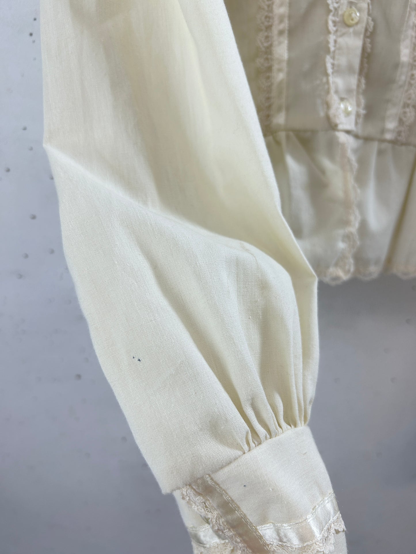 '70s Vintage Blouse 〜GUNNE SAX〜 [H30843]