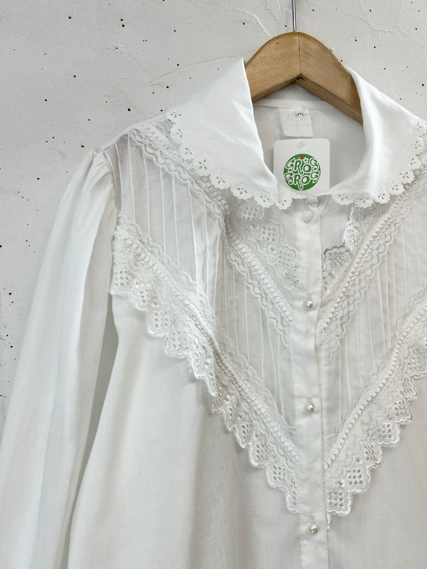 Vintage White Blouse [C31819]
