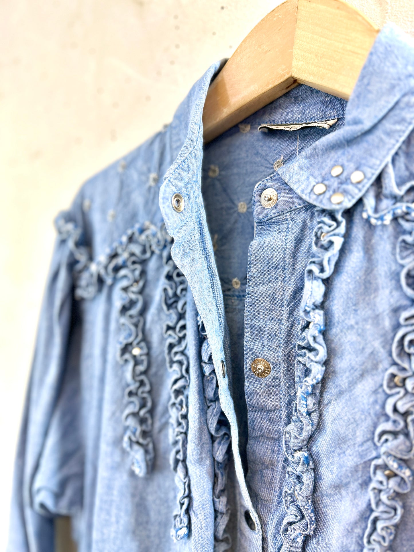 Vintage Chambray Shirt [I30102]