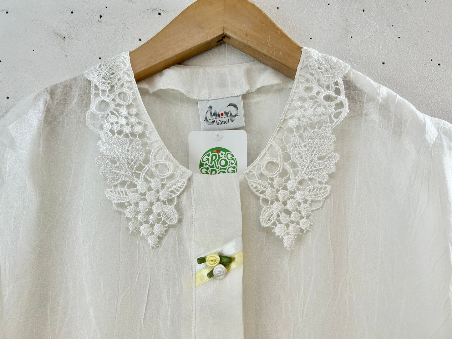 Vintage White Blouse [G30769]