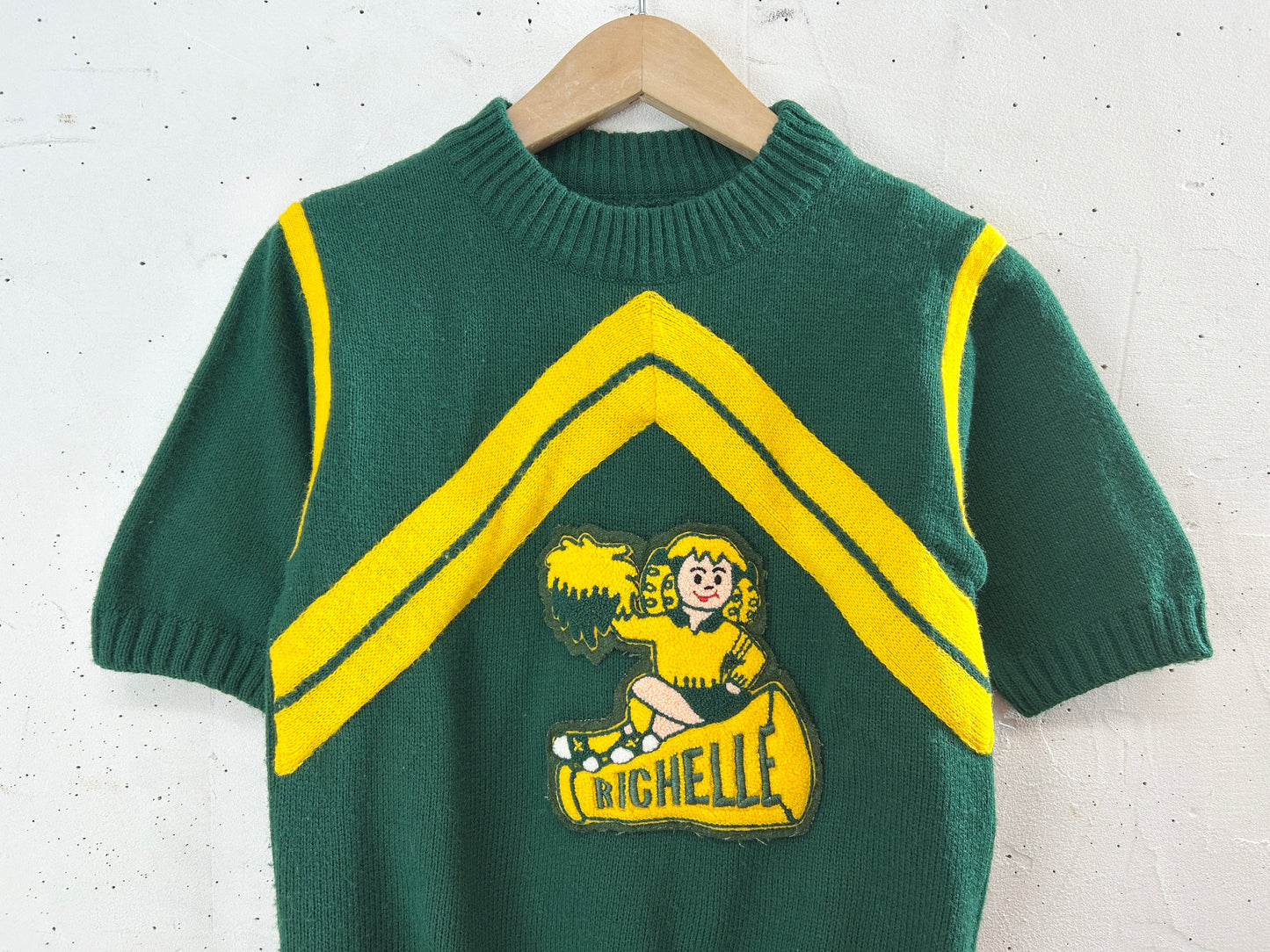 Vintage Knit Sweater [J30630]