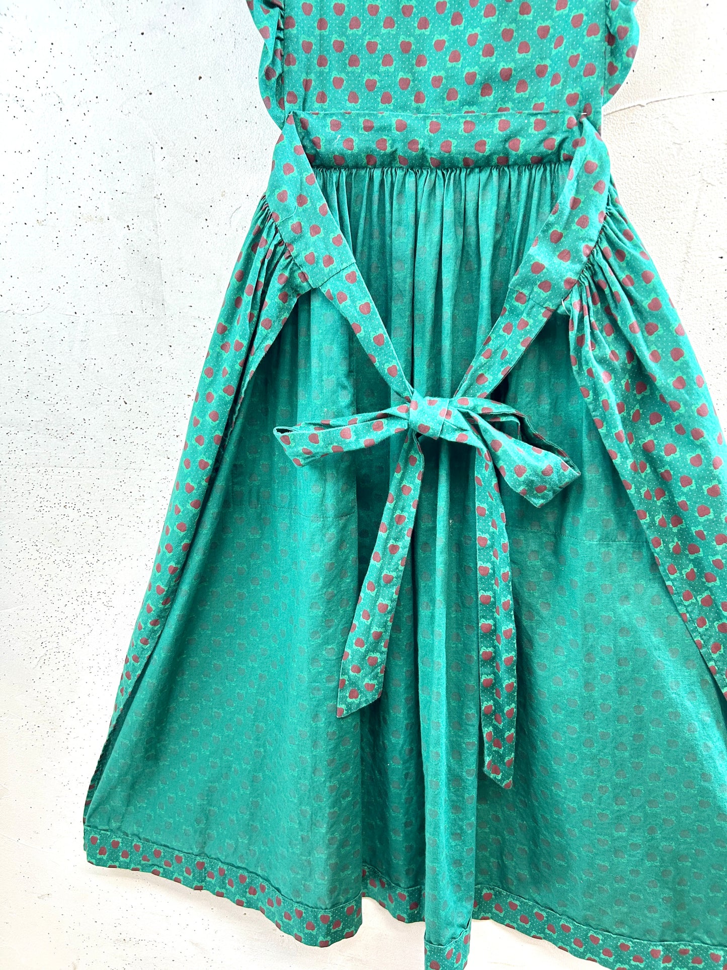 Vintage Apron [F32885]