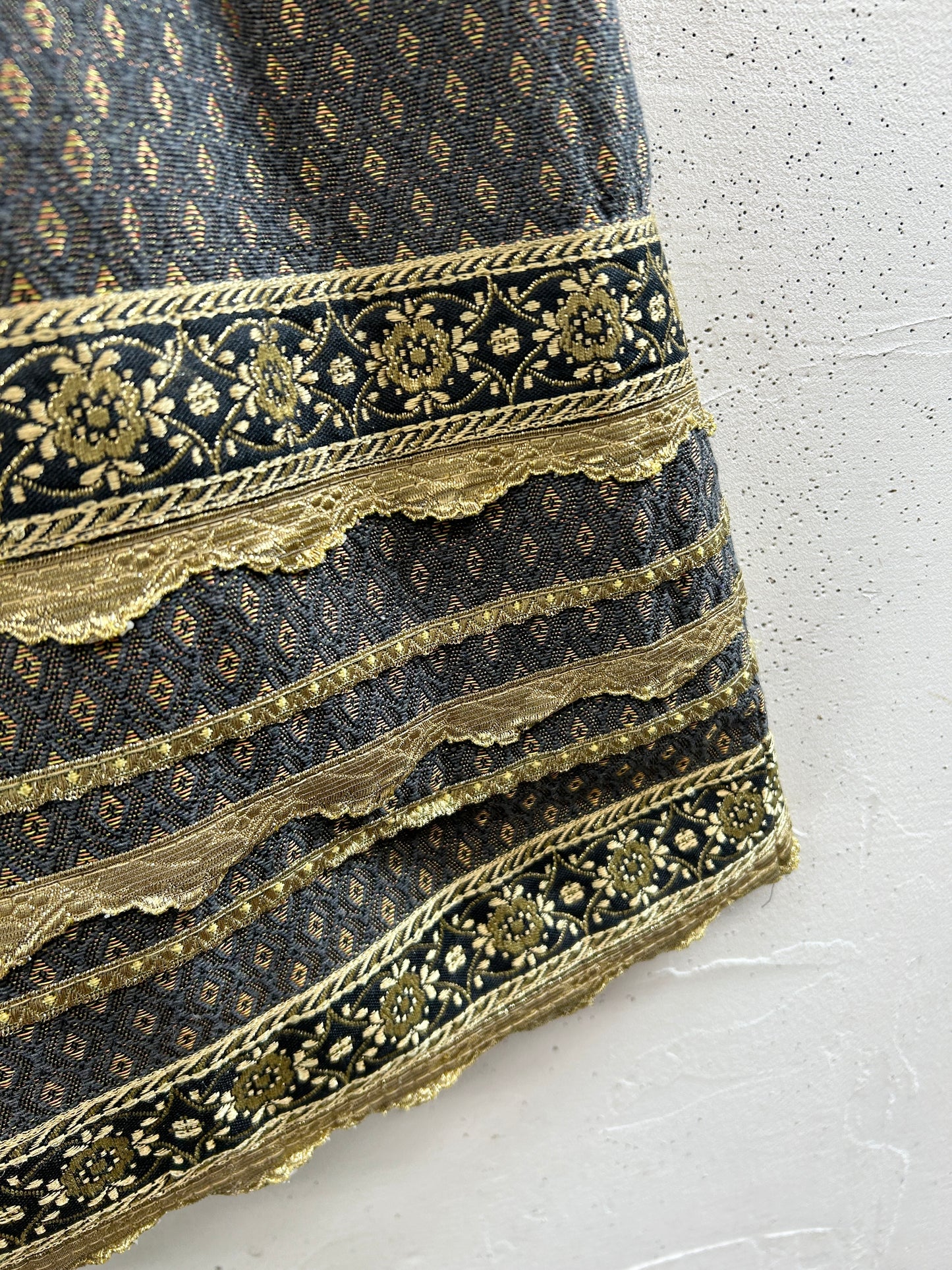 Vintage Skirt [A31339]