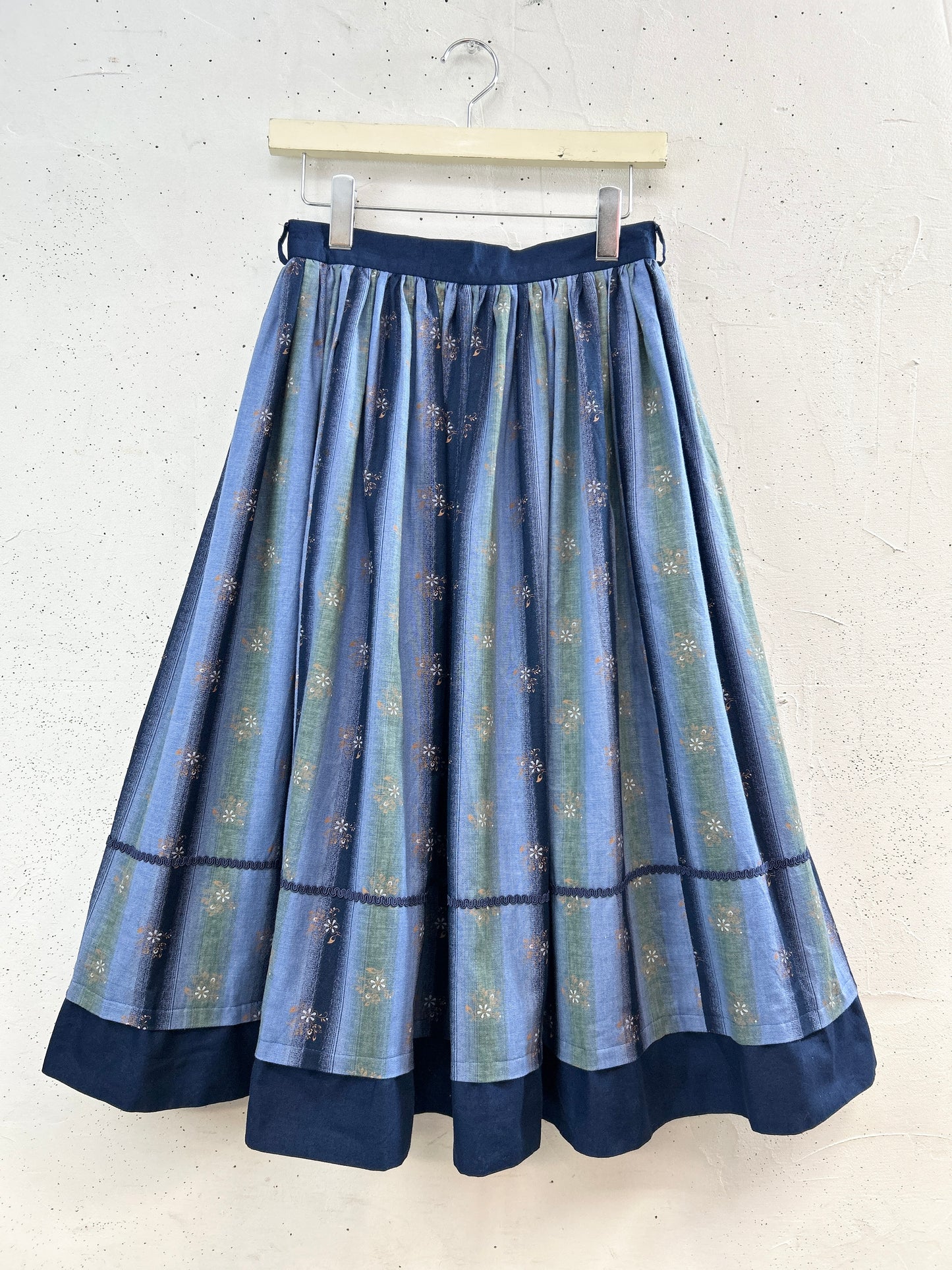 Vintage Tyrol Skirt [H33352]