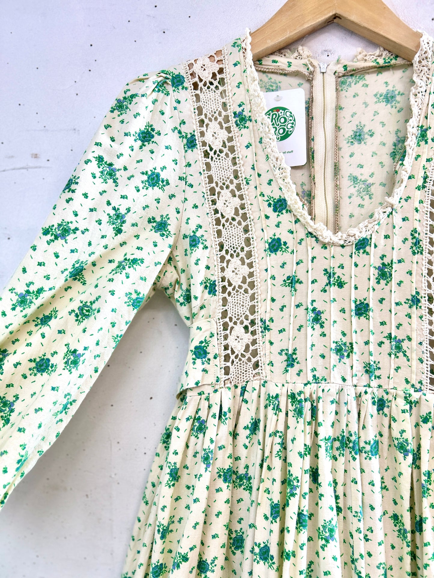 '70s Vintage Dress  [C31792]