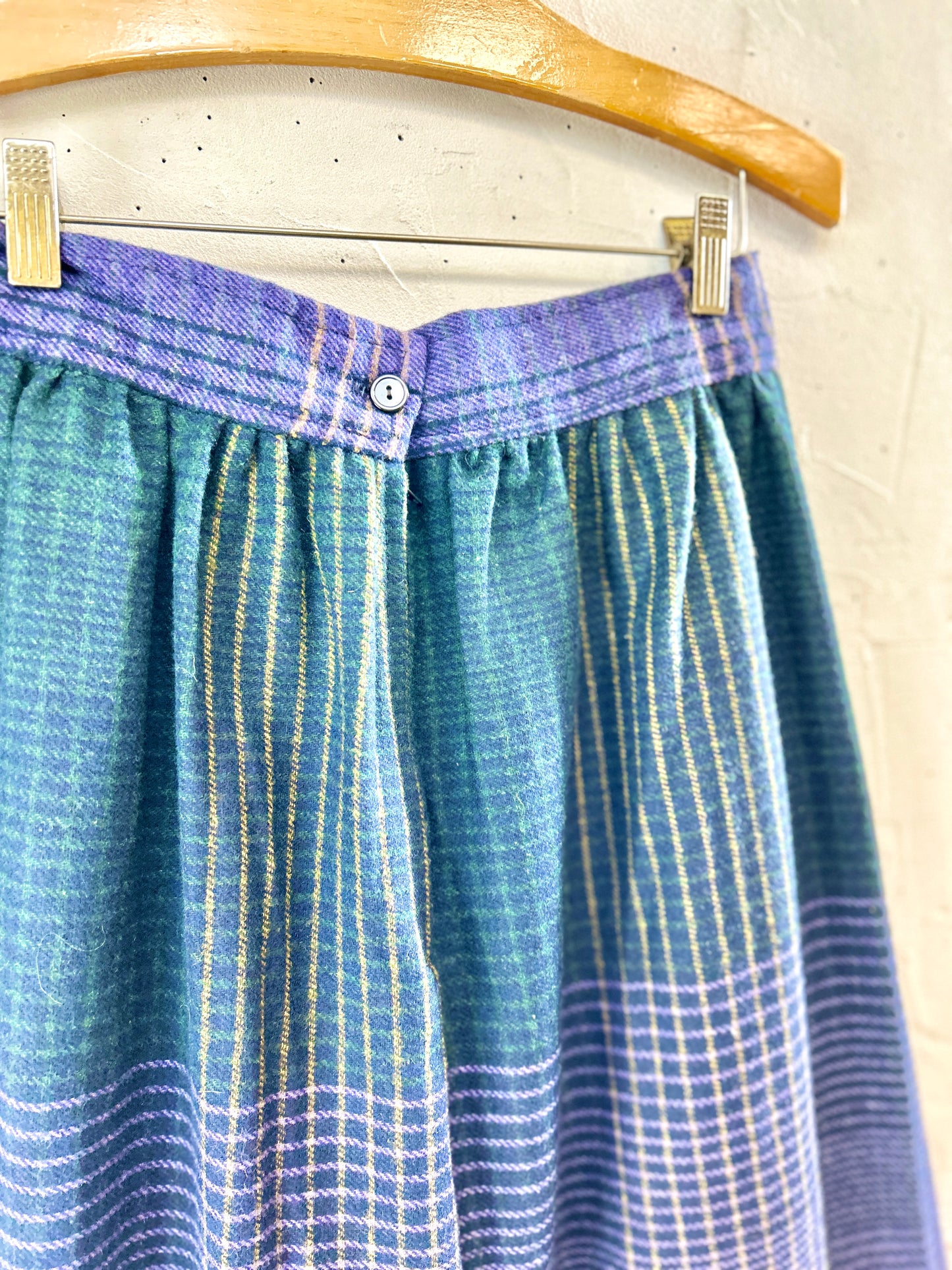 Vintage Plaid Skirt  MADE IN USA  [K30916]