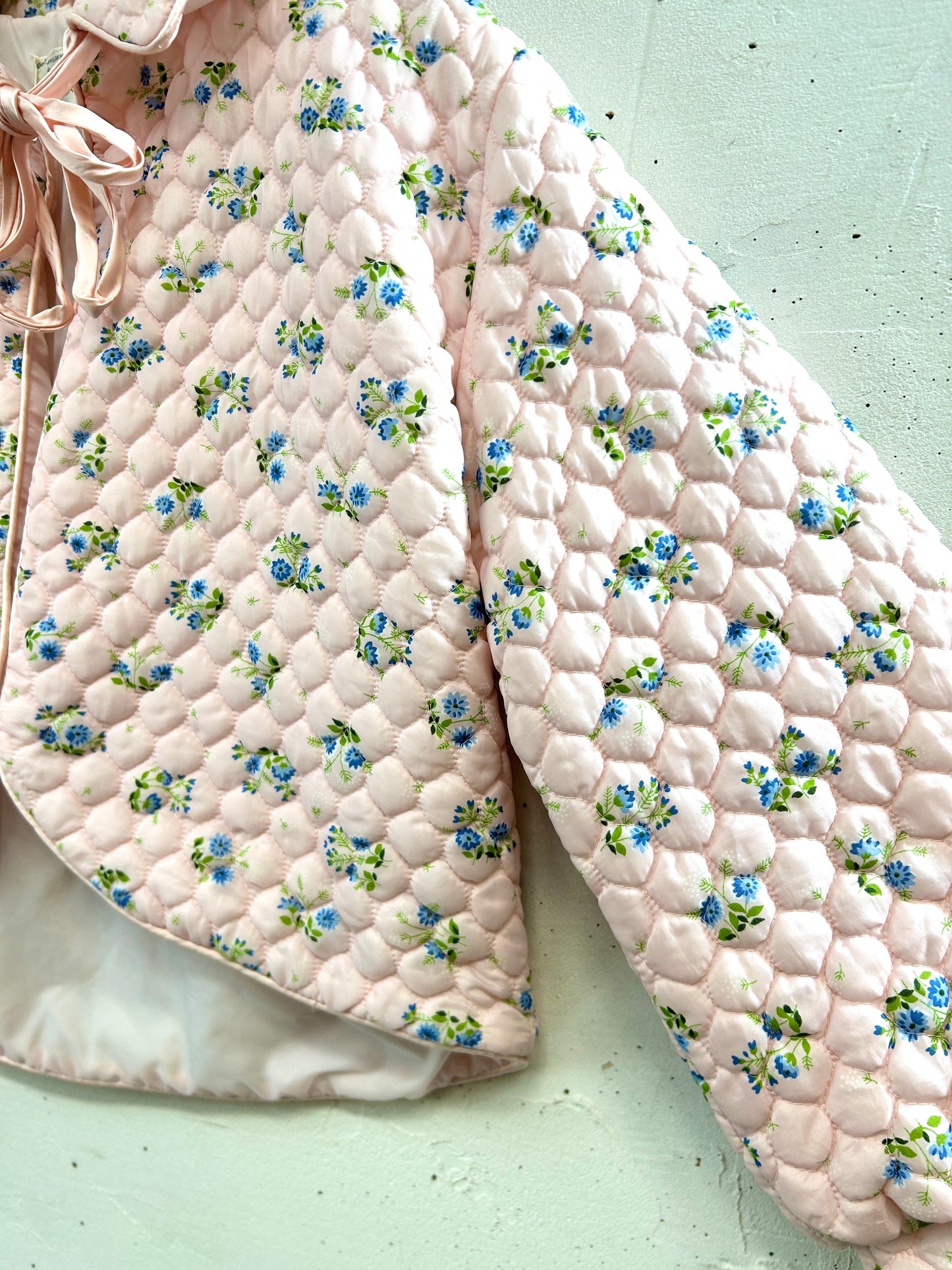 '60s Vintage Quilting Bed Jacket [L31054]