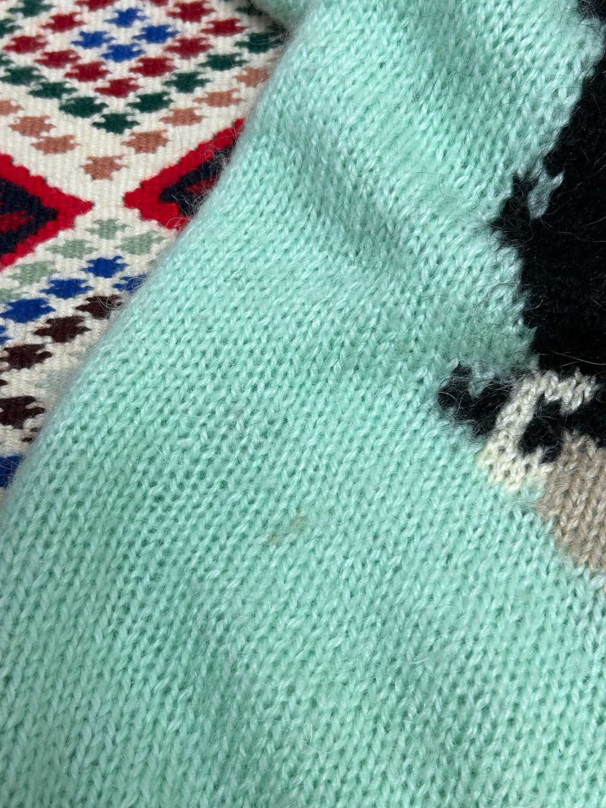 Vintage Hand Knit Sweater 〜BETTY BOOP〜 [J34082]